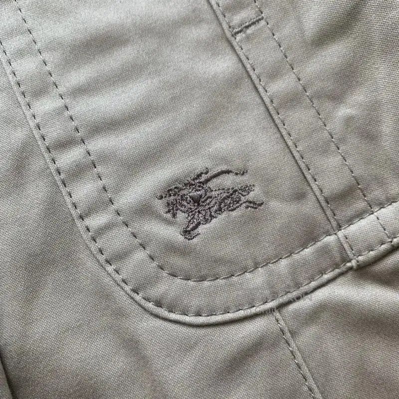 Burberry Burberry Pleated Skirt in Gray Cotton. Size 23" - 3 Thumbnail