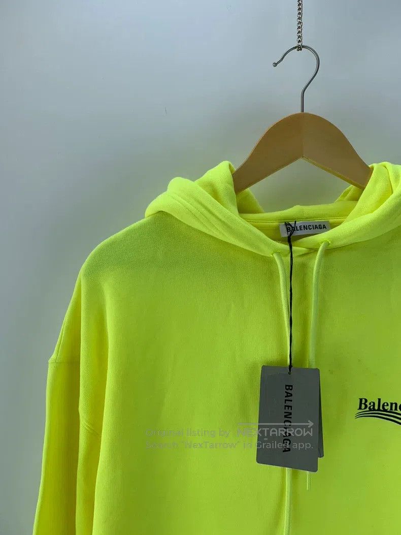 Balenciaga Balenciaga Neon Yellow Hooded Sweatshirt Size US M / EU 48-50 / 2 - 1 Thumbnail