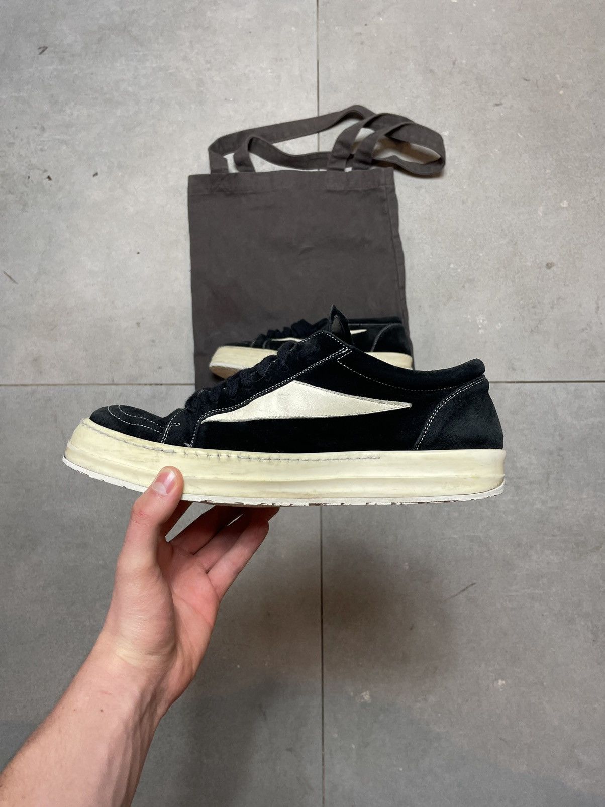 Rick Owens Rick Owens DRKSHDW Low Sneaker Black Milk 44/ Us10,5 Size US 10.5 / EU 43-44 - 3 Thumbnail