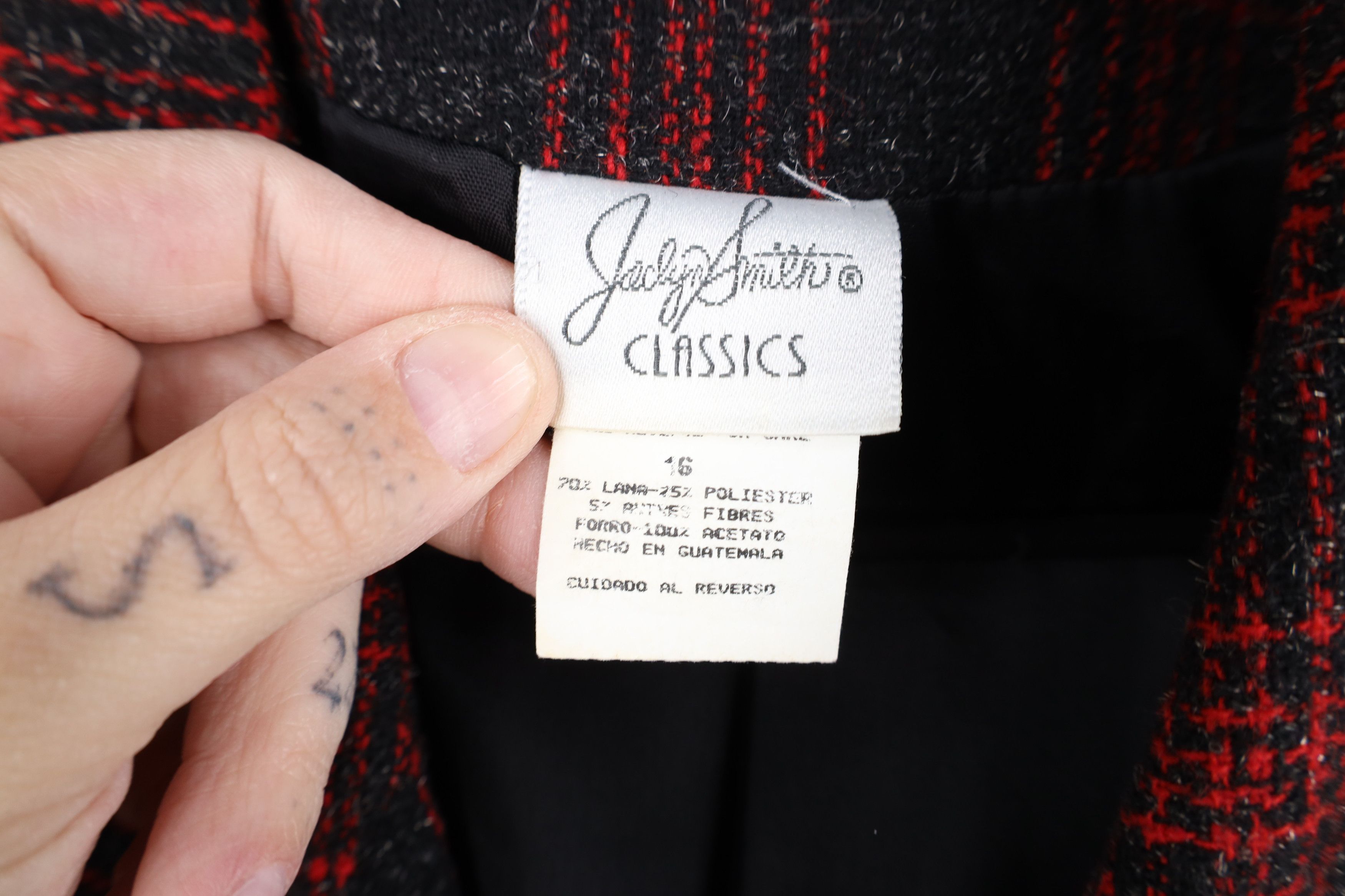Vintage Vintage 90s Wool Tweed Suit Coat Blazer Jacket Red Plaid Size XXL / US 16-18 / IT 52-54 - 9 Thumbnail