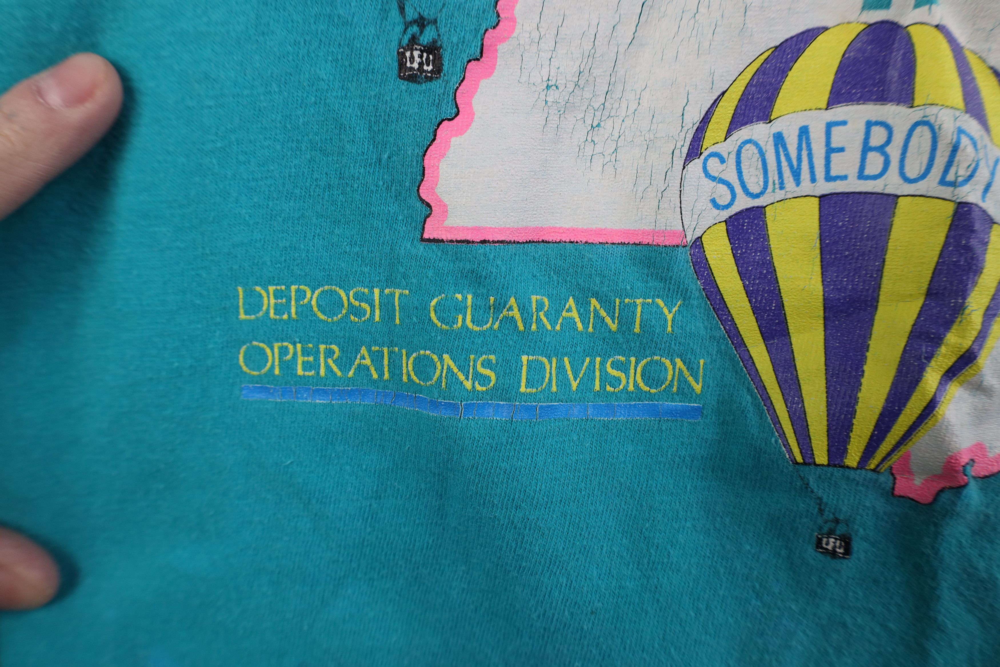 Vintage Vintage 80s 90s Streetwear Hot Air Balloon T-Shirt USA Size US L / EU 52-54 / 3 - 6 Thumbnail
