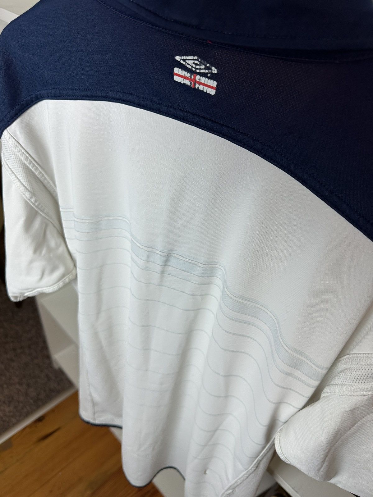 Umbro Vintage Umbro England 03 04 05 reversible soccer kit Size US XL / EU 56 / 4 - 5 Thumbnail