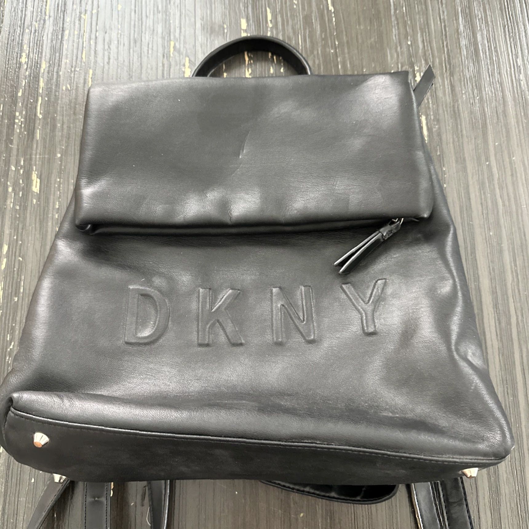 DKNY DKNY Medium Black Tilly Logo Backpack for Women, Casual Designer Bag Size ONE SIZE - 2 Thumbnail