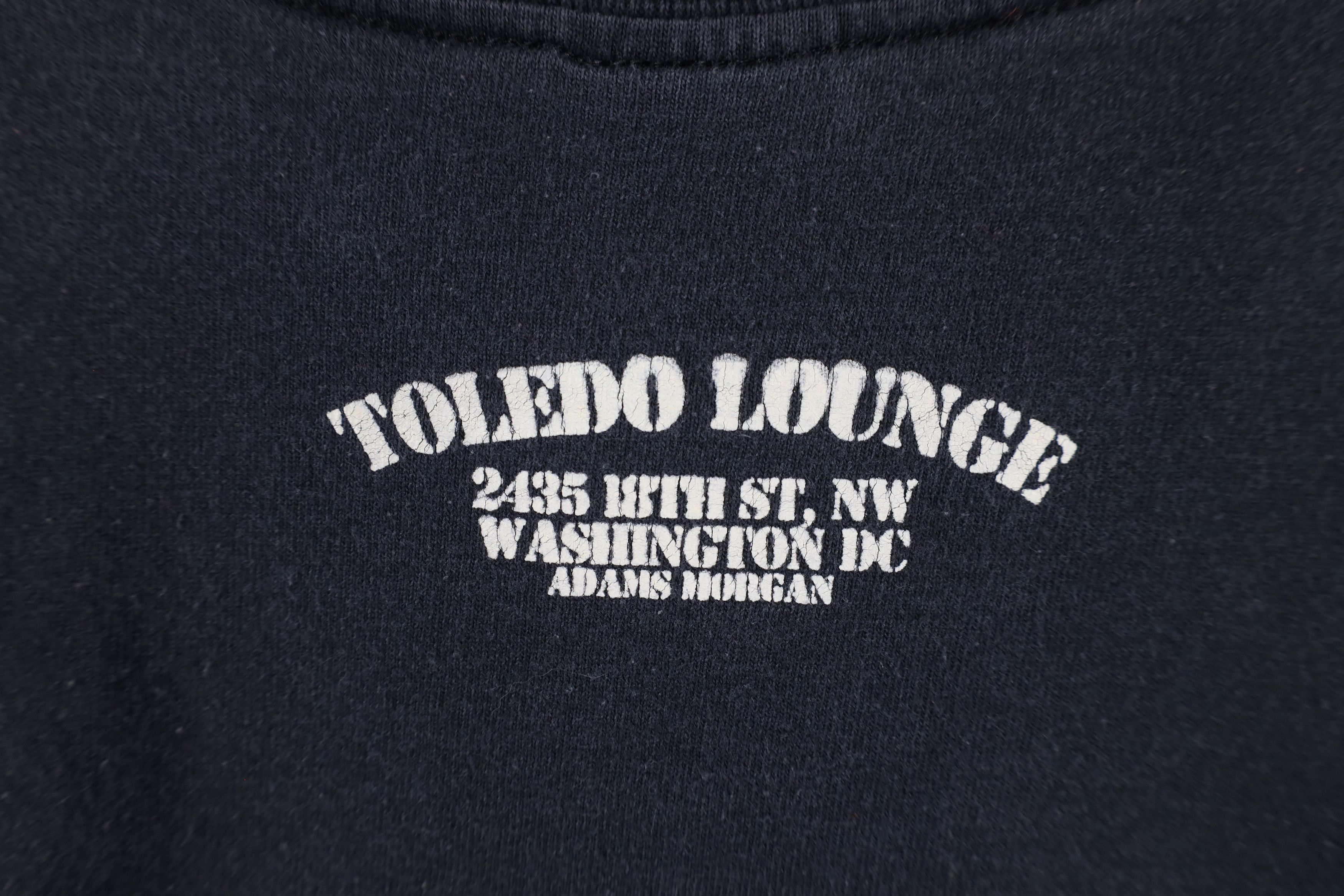 Vintage Vintage 90s Toledo Lounge Washington DC Martini T-Shirt USA Size US XL / EU 56 / 4 - 8 Thumbnail