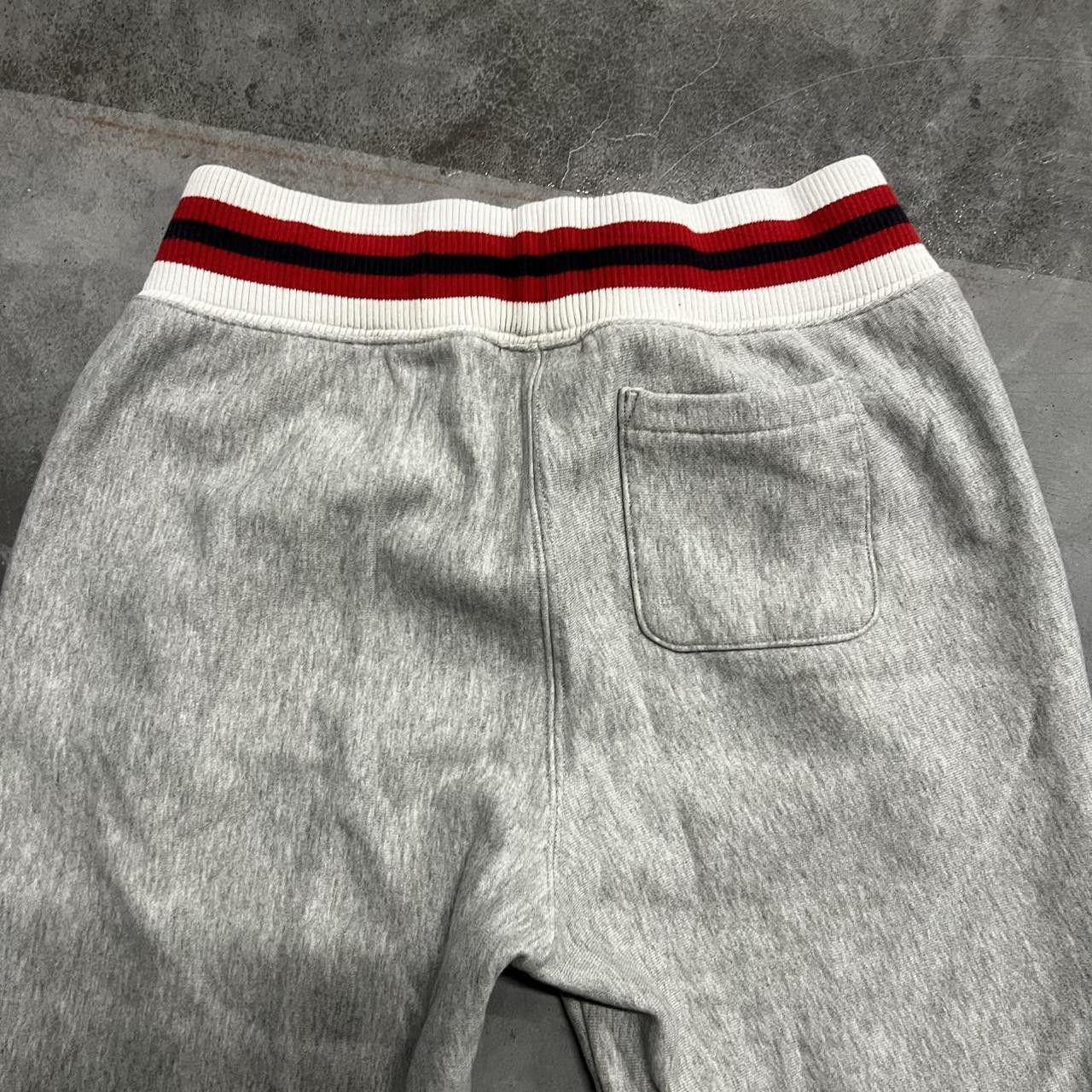 Champion Vintage Y2K/2000s Champion Streetwear Grey Joggers Sweatpants! Size US 32 / EU 48 - 4 Thumbnail