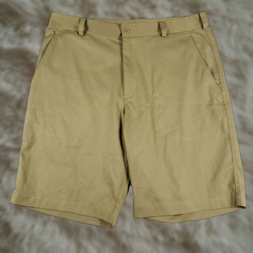 Nike Nike Shorts Mens 35 Beige Dri Fit Chino Flat Front Casual Sports Logo 90s? (No N/A) Size US 35 - 1 Thumbnail