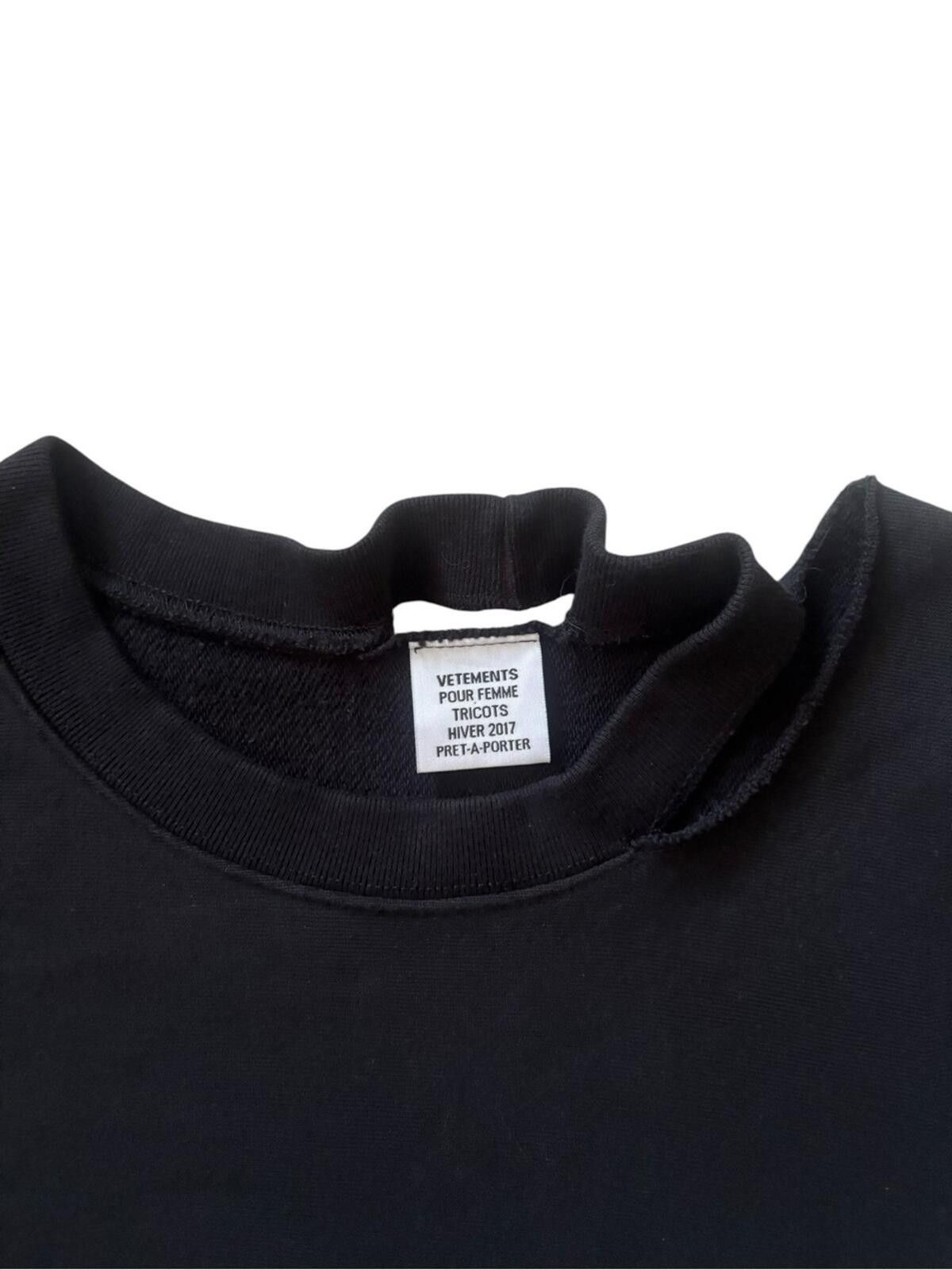 Champion × Vetements Vetements x Champion SS17 Demna Gvasalia Cutout Sweatshirt Size M / US 6-8 / IT 42-44 - 12 Thumbnail