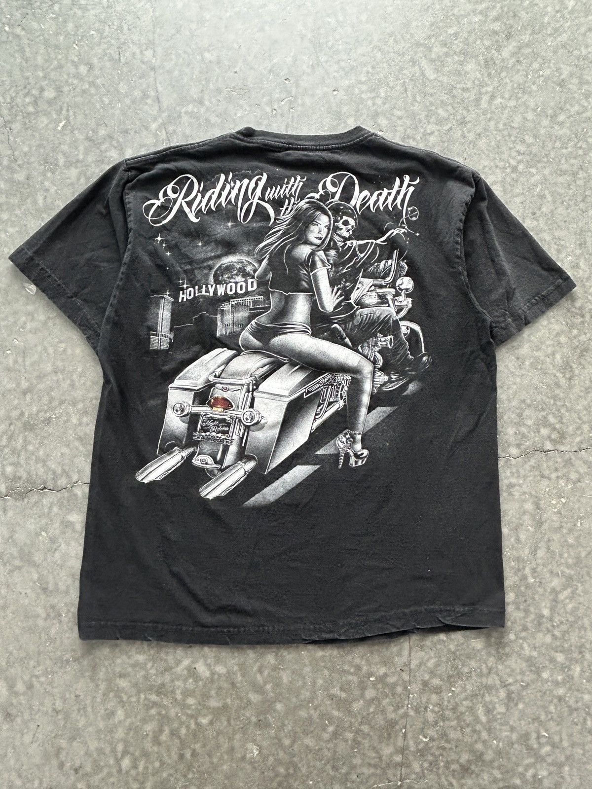 Vintage Vintage Y2K Faded Black Biker Tee Babe Size US XL / EU 56 / 4 - 1 Thumbnail