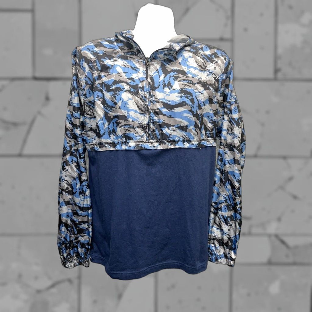 Under Armour Under Armour Fitted Blue Camo Hoodie Jacket Mens L Size US L / EU 52-54 / 3 - 1 Thumbnail