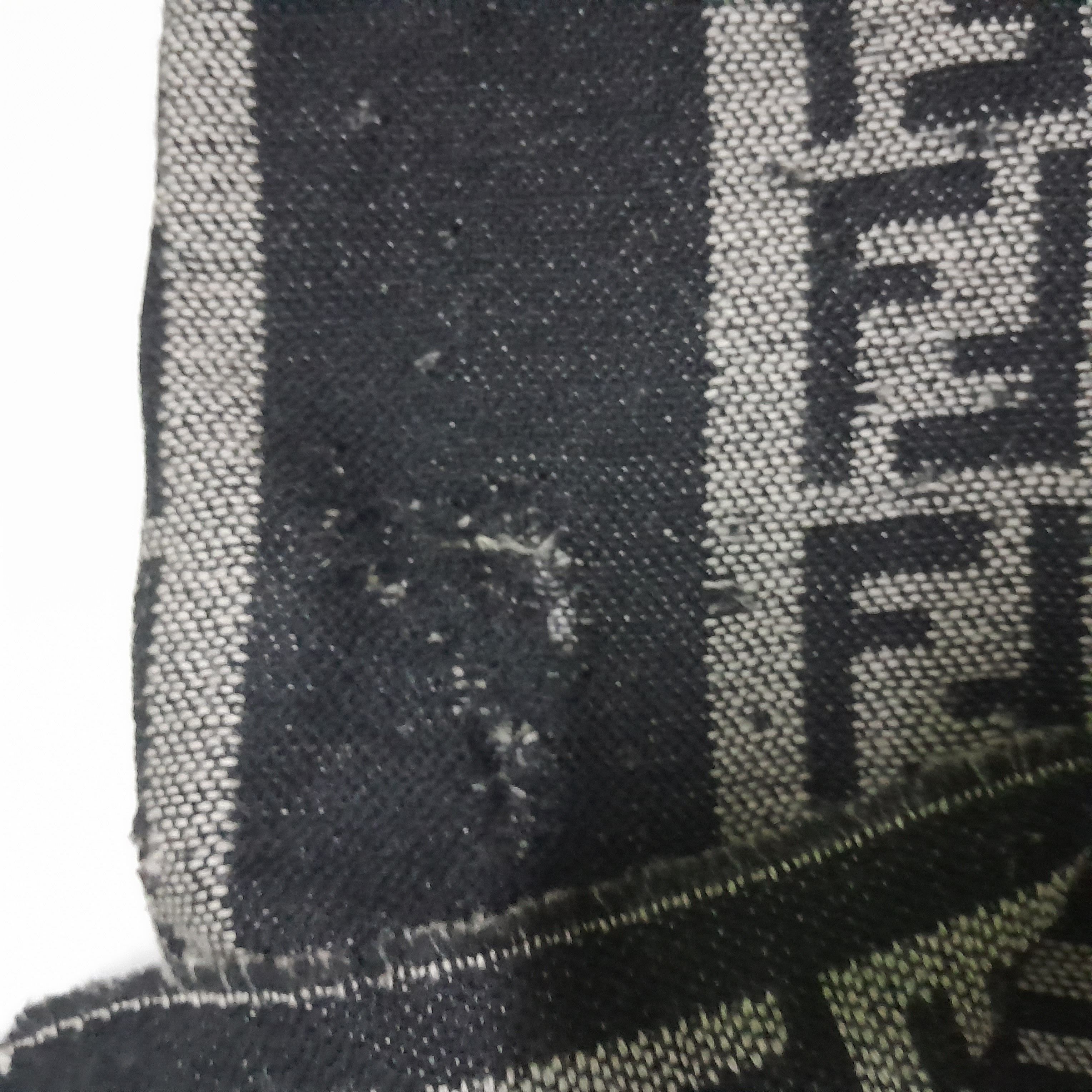 Fendi 💥FINAL DROP💥DISTRESSED VERY WORN FENDI UNISEX WOOL SCARVES Size ONE SIZE - 2 Thumbnail