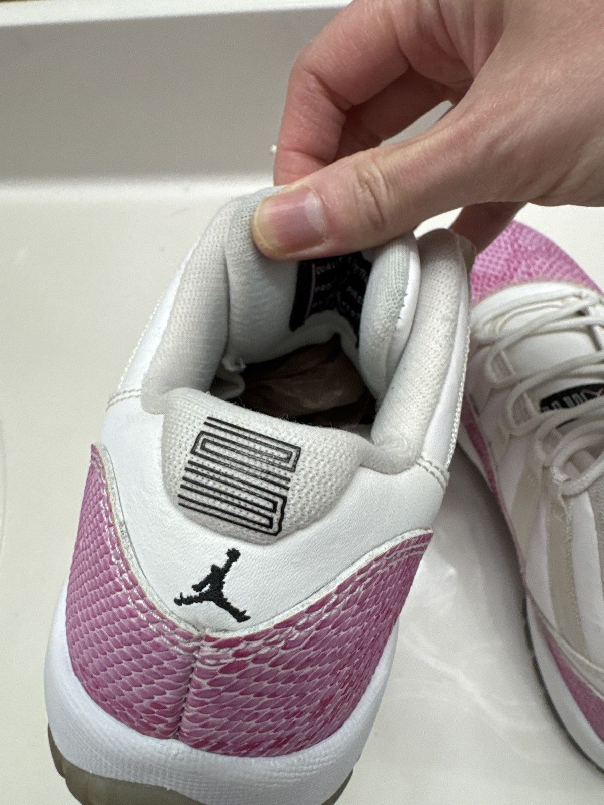 Nike Air Jordan 11s Pink Snakeskin Size US 4.5 / IT 34.5 - 4 Thumbnail