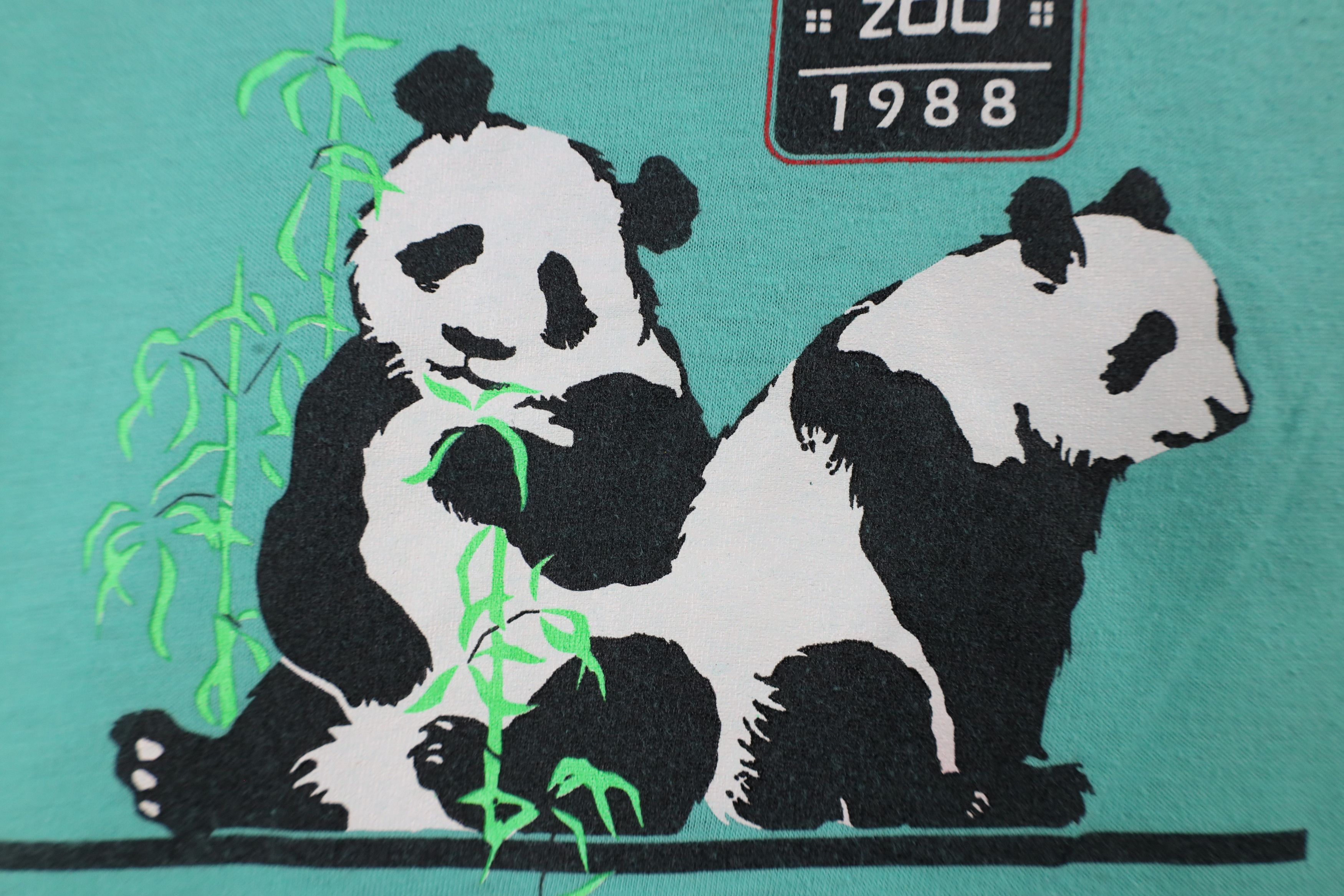 Vintage Vintage 80s Streetwear Toledo Zoo Short Sleeve T-Shirt USA Size US M / EU 48-50 / 2 - 6 Thumbnail