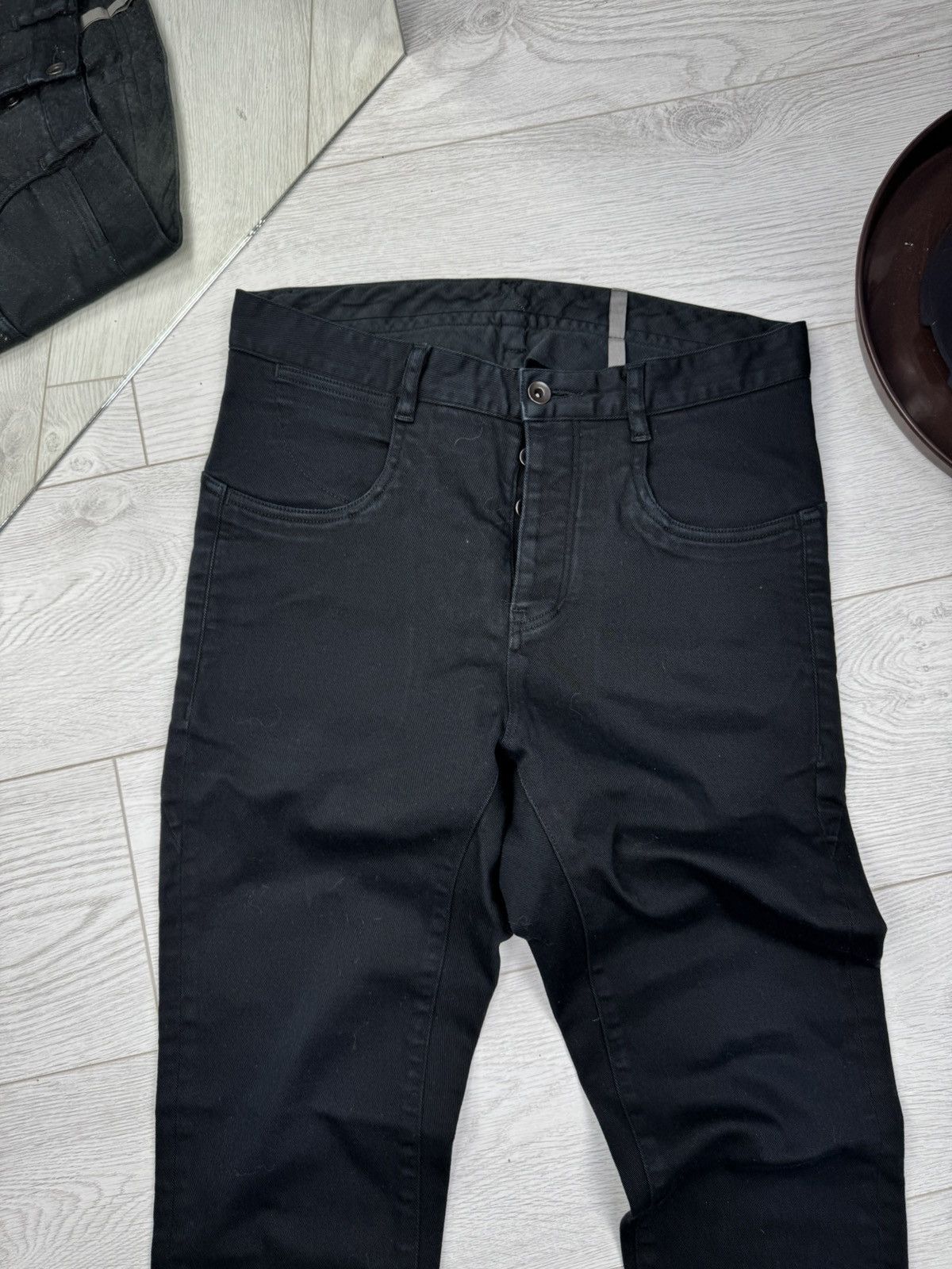 Attachment × Japanese Brand × Kazuyuki Kumagai Attachment Attachment Curve Long Balck Jeans Size US 30 / EU 46 - 2 Thumbnail