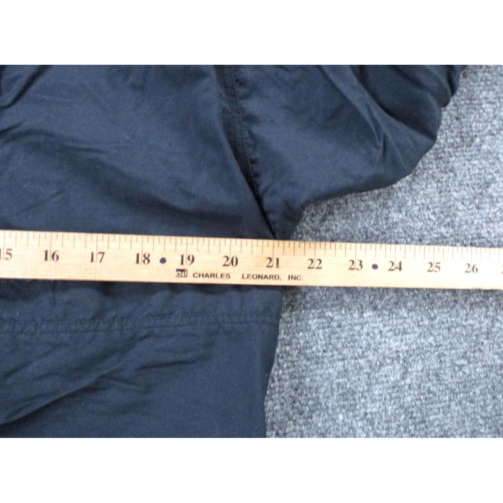 Patagonia Patagonia Jacket Womens 8 Black Windbreaker Outdoor Windproof 1/4 Zip Thermal Lightweight Regular Mens Women Girls Nat? Size M / US 6-8 / IT 42-44 - 5 Thumbnail