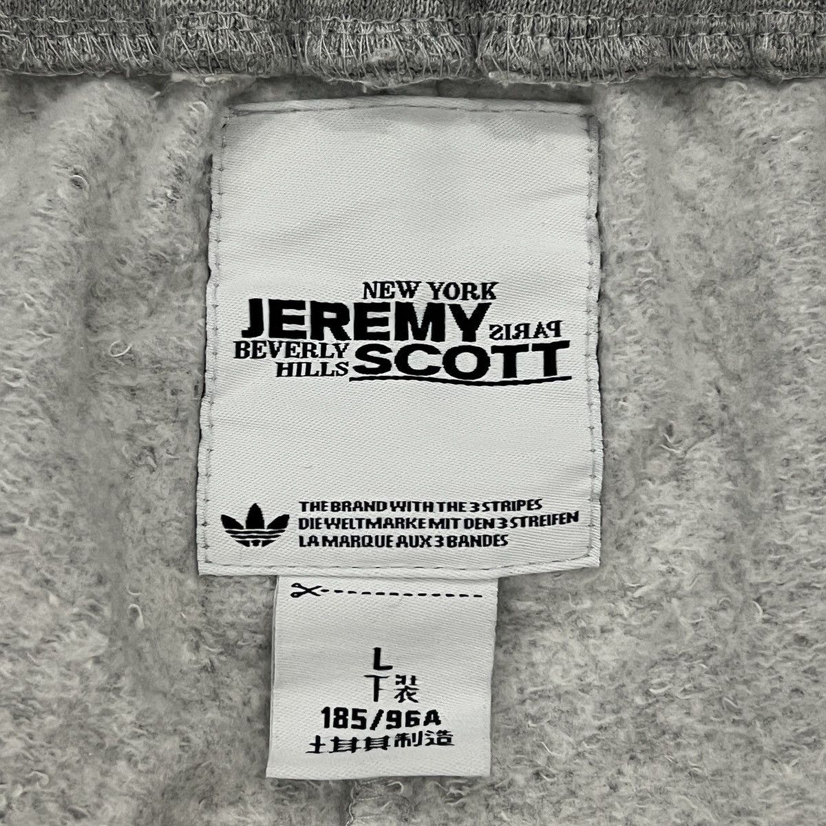 Adidas × Jeremy Scott Jeremy Scott by Adidas Size US 32 / EU 48 - 8 Thumbnail