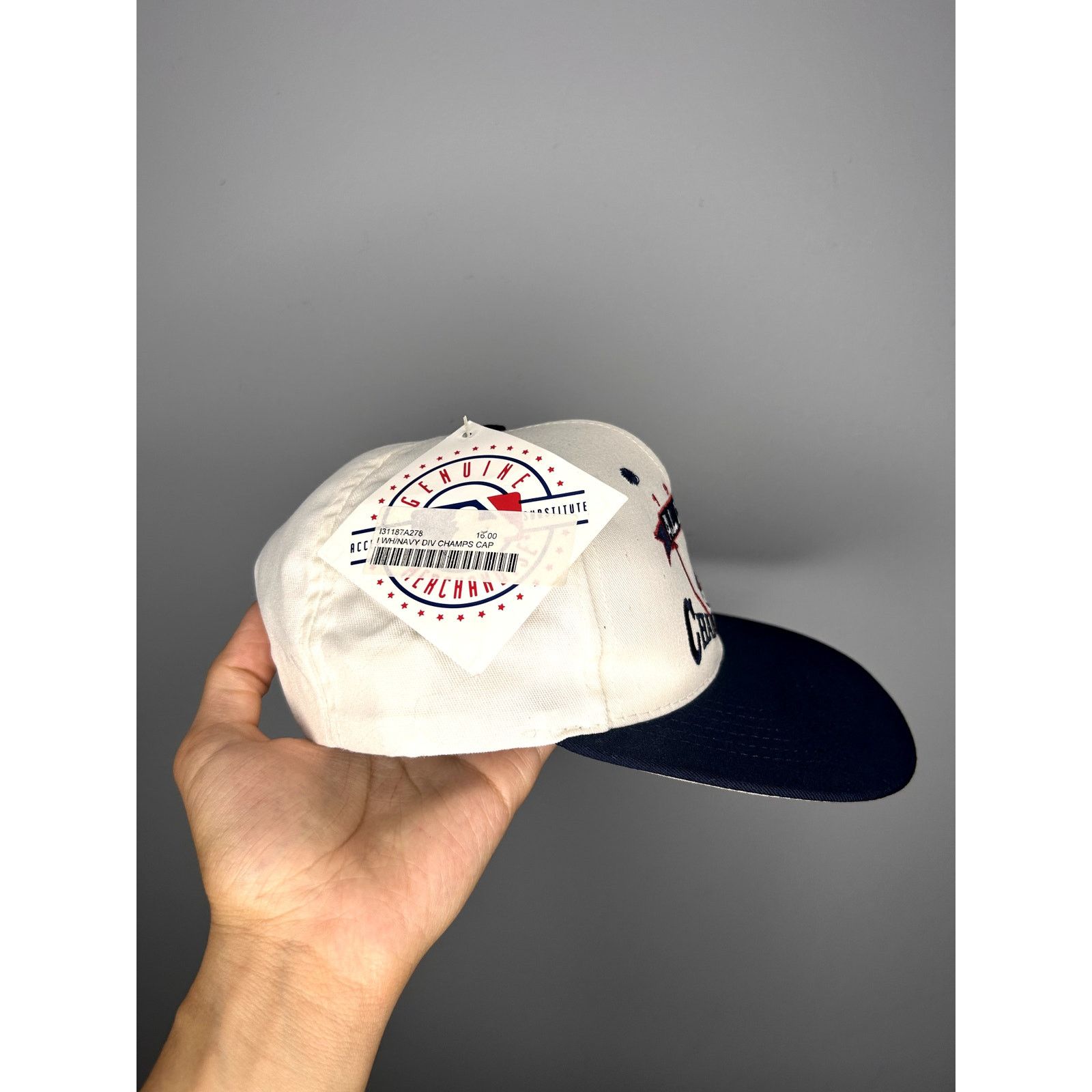 MLB × Vintage Vintage 90s Cleveland Indians MLB Champions Snapback Hat Size ONE SIZE - 2 Thumbnail