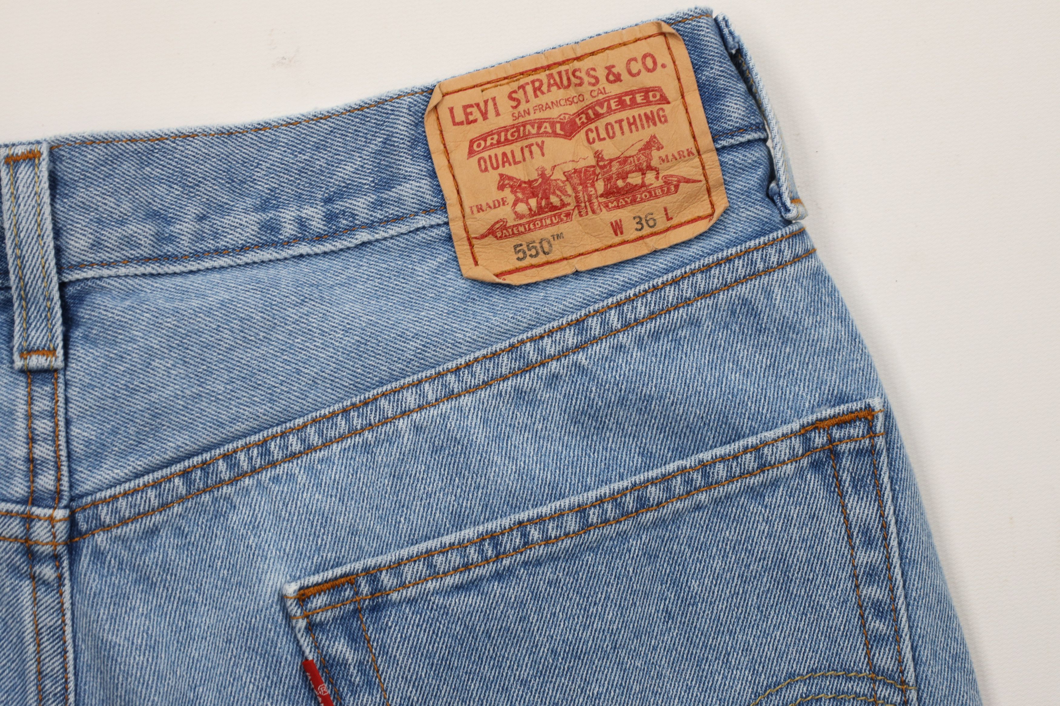 Levi's × Vintage Vintage Y2K 2005 Levis 550 Fit Denim Jean Shorts Jorts Size US 36 / EU 52 - 10 Thumbnail