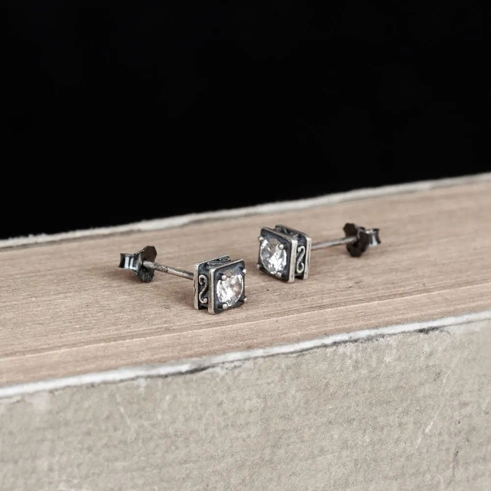 Jewelry Square Four Zircon Stud Earring 925 Sterling Silver Ear Gift Size ONE SIZE - 1 Thumbnail