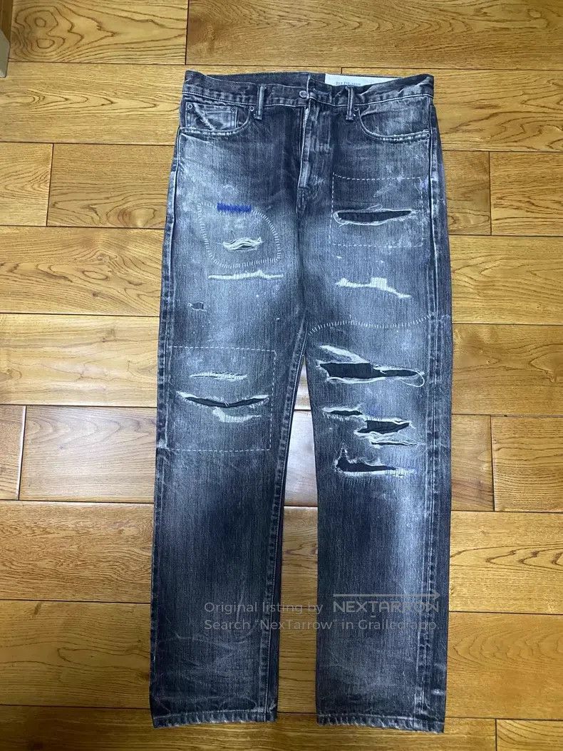Neighborhood Neighborhood size M jeans Size US 27 - 1 Thumbnail
