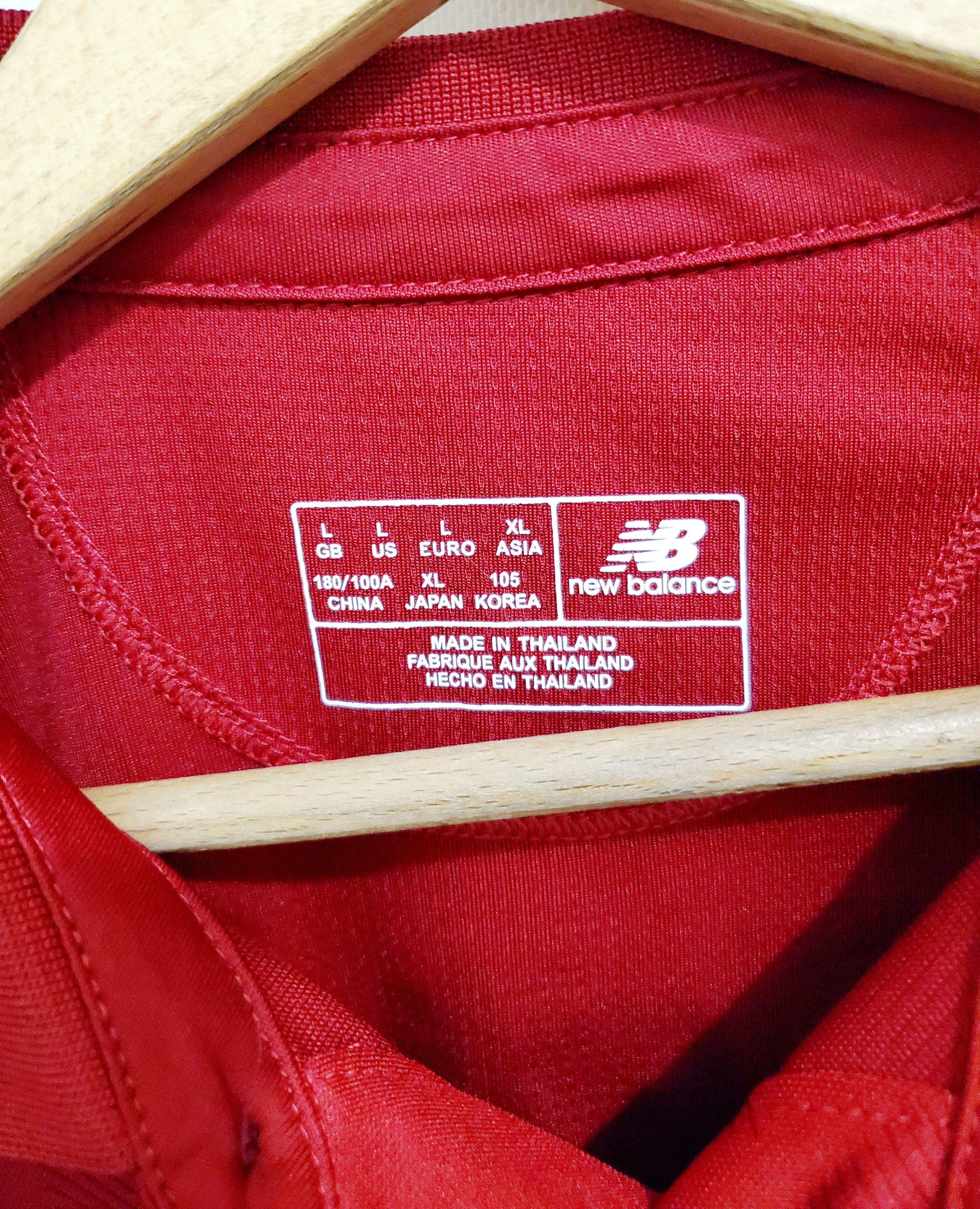 New Balance LIVERPOOL 2018 - 2019 HOME SHIRT #11 SALAH (VERY GOOD) L Size US L / EU 52-54 / 3 - 6 Thumbnail