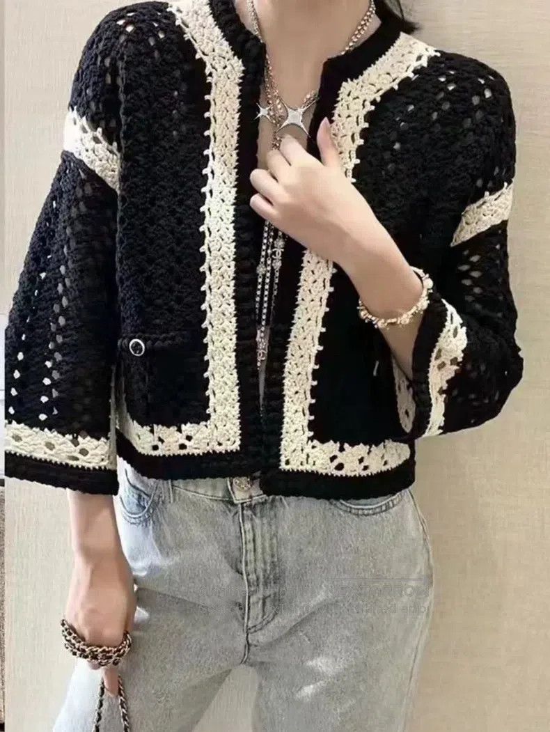 Chanel Chanel 22C Early Spring Vacation Black and White Woven Thr Size XXS / US 00 / IT 34 - 9 Thumbnail