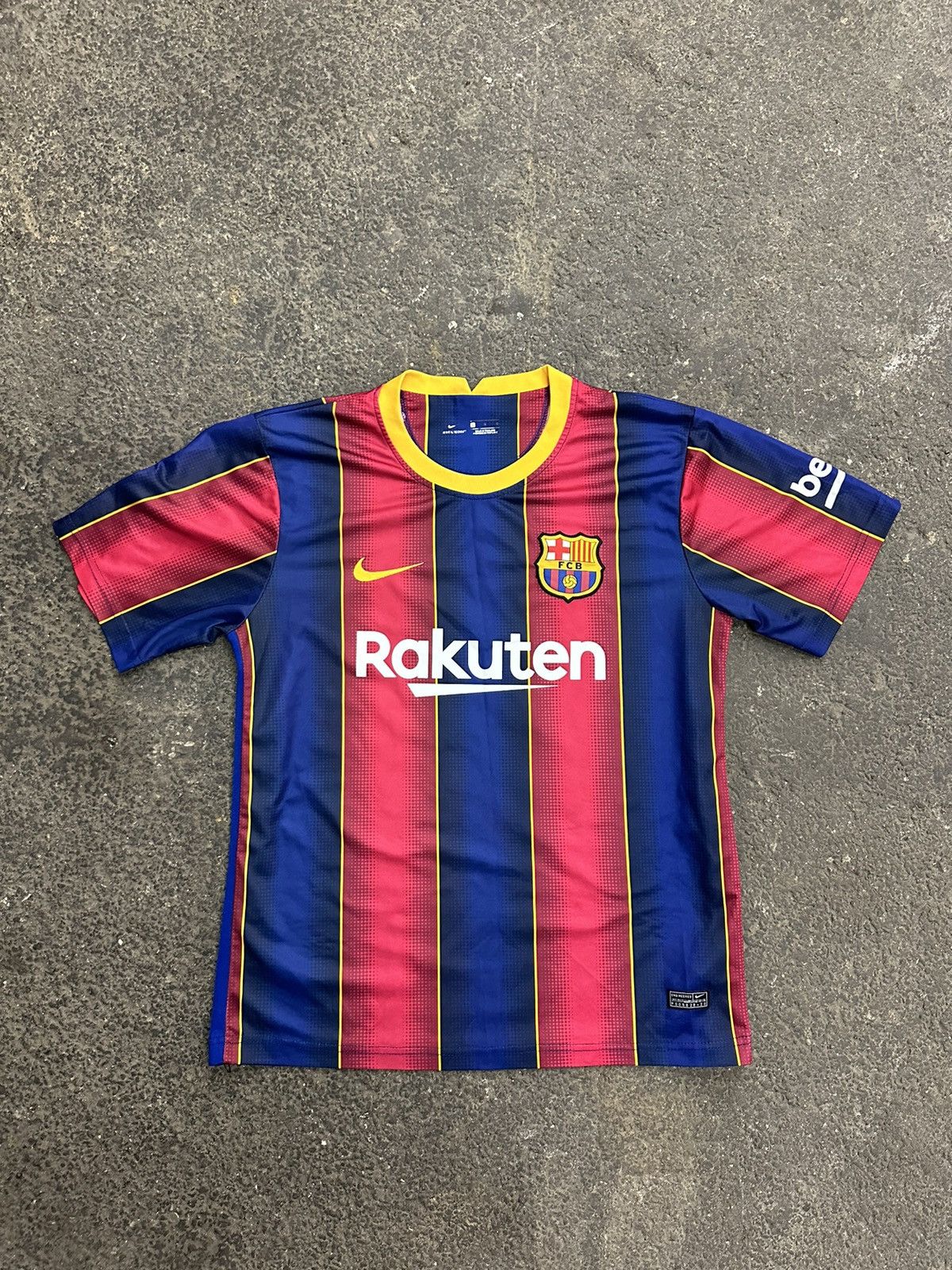 Vintage Barcelona soccer jersey Size US L / EU 52-54 / 3 - 1 Thumbnail