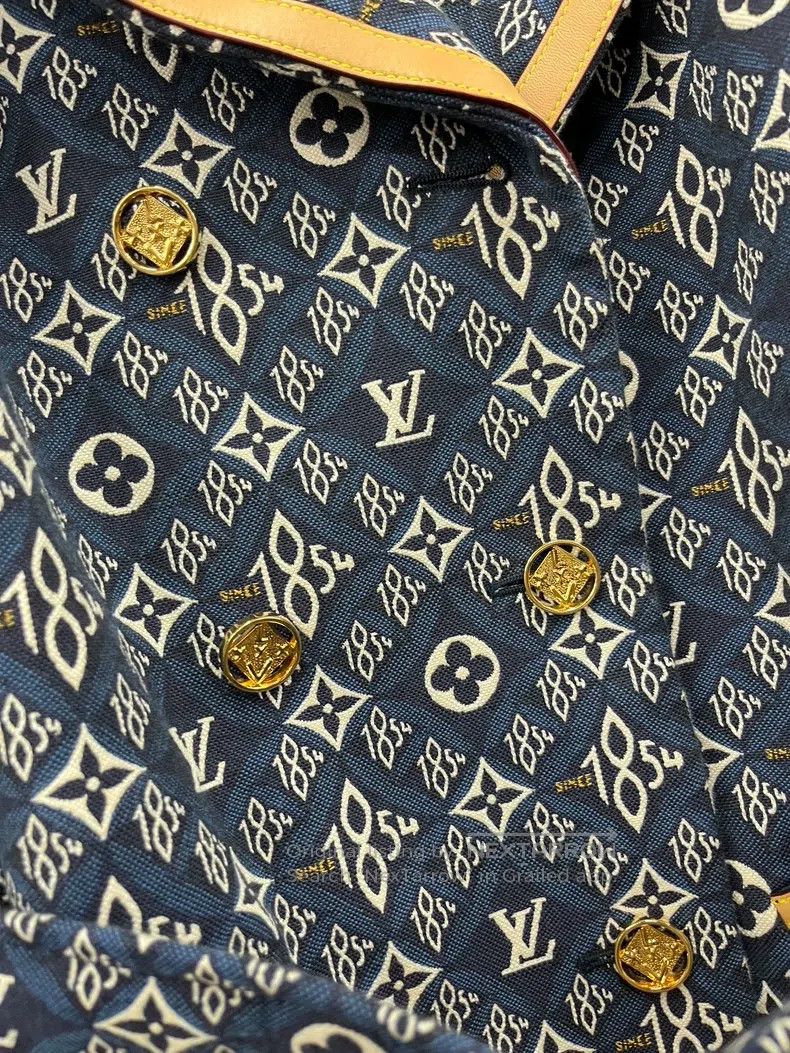 Louis Vuitton Louis Vuitton 1854 series blue presbyopic double-breasted Size XXS / US 00 / IT 34 - 2 Thumbnail