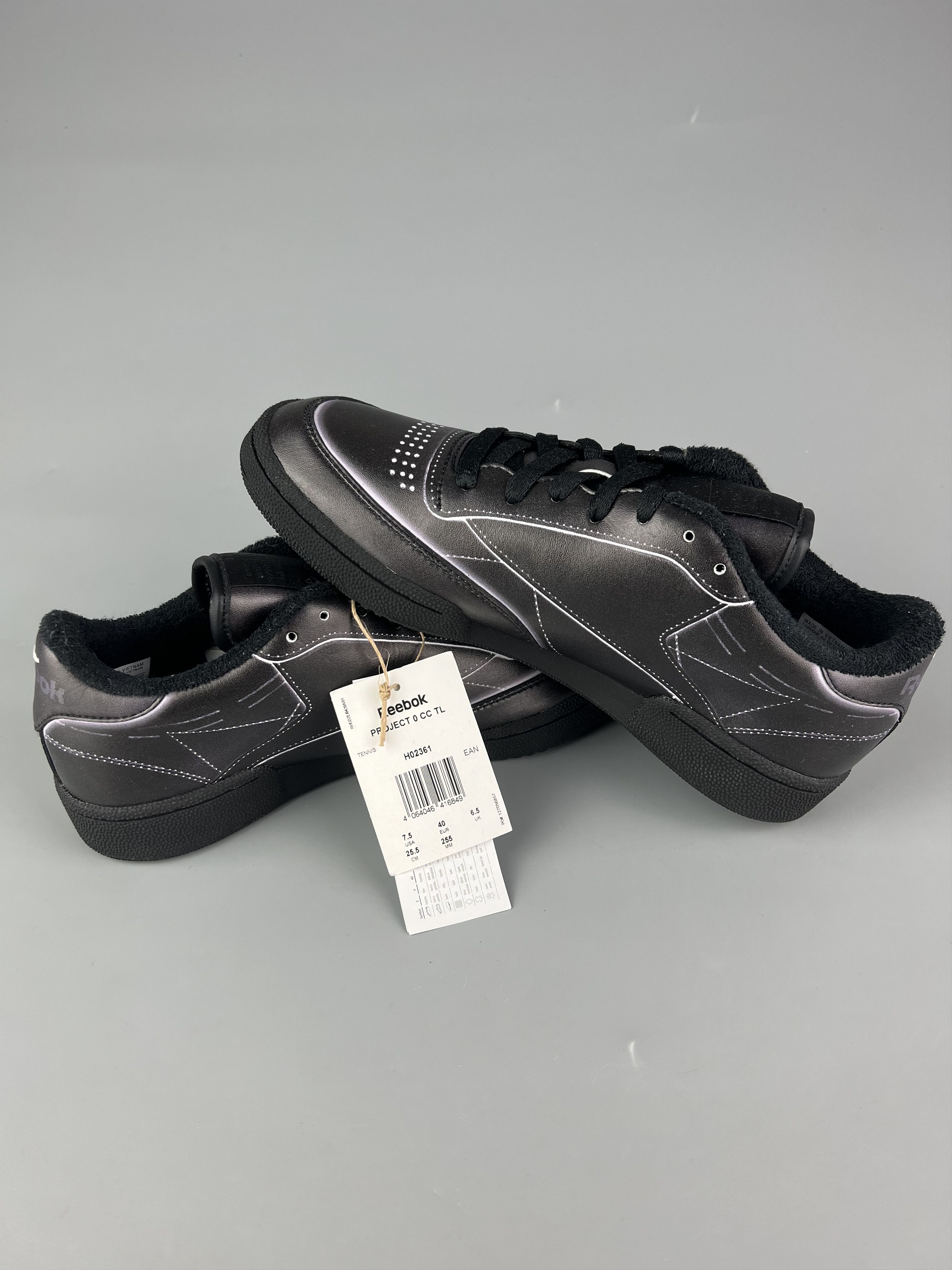 Maison Margiela × Reebok Maison Margiela x Reebok Club C Leather Sneakers Size US 6 / EU 39 - 5 Thumbnail