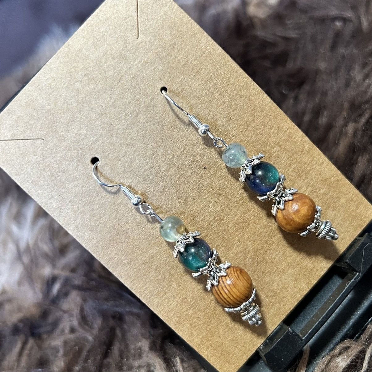 Handmade Handcrafted vintage wood bead dragon vein agate earrings Size ONE SIZE - 1 Thumbnail