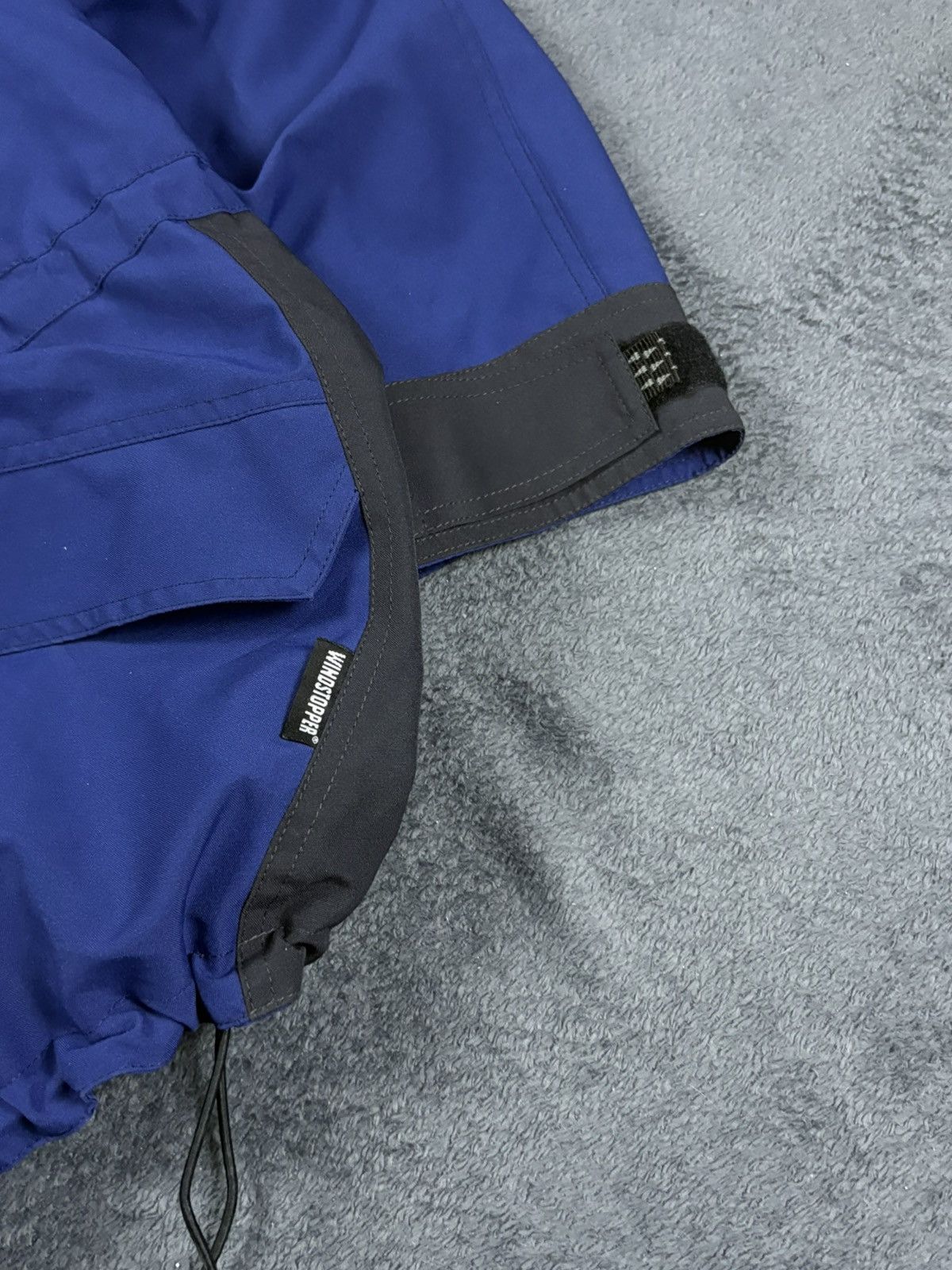 Haglofs 00s Haglofs Vintage Oversized Windstopper Waterproof Jacket Size US L / EU 52-54 / 3 - 7 Thumbnail