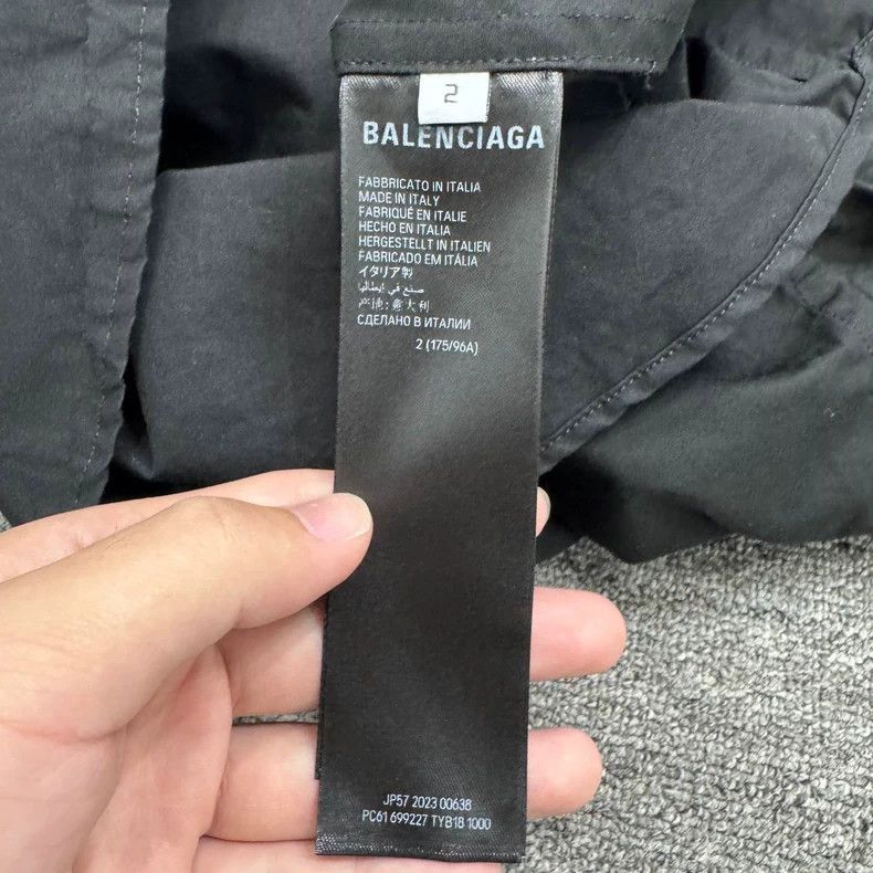 Balenciaga Balenciaga Balenciaga Pseudo TwoPiece Shirt -2507 Size US S / EU 44-46 / 1 - 5 Thumbnail