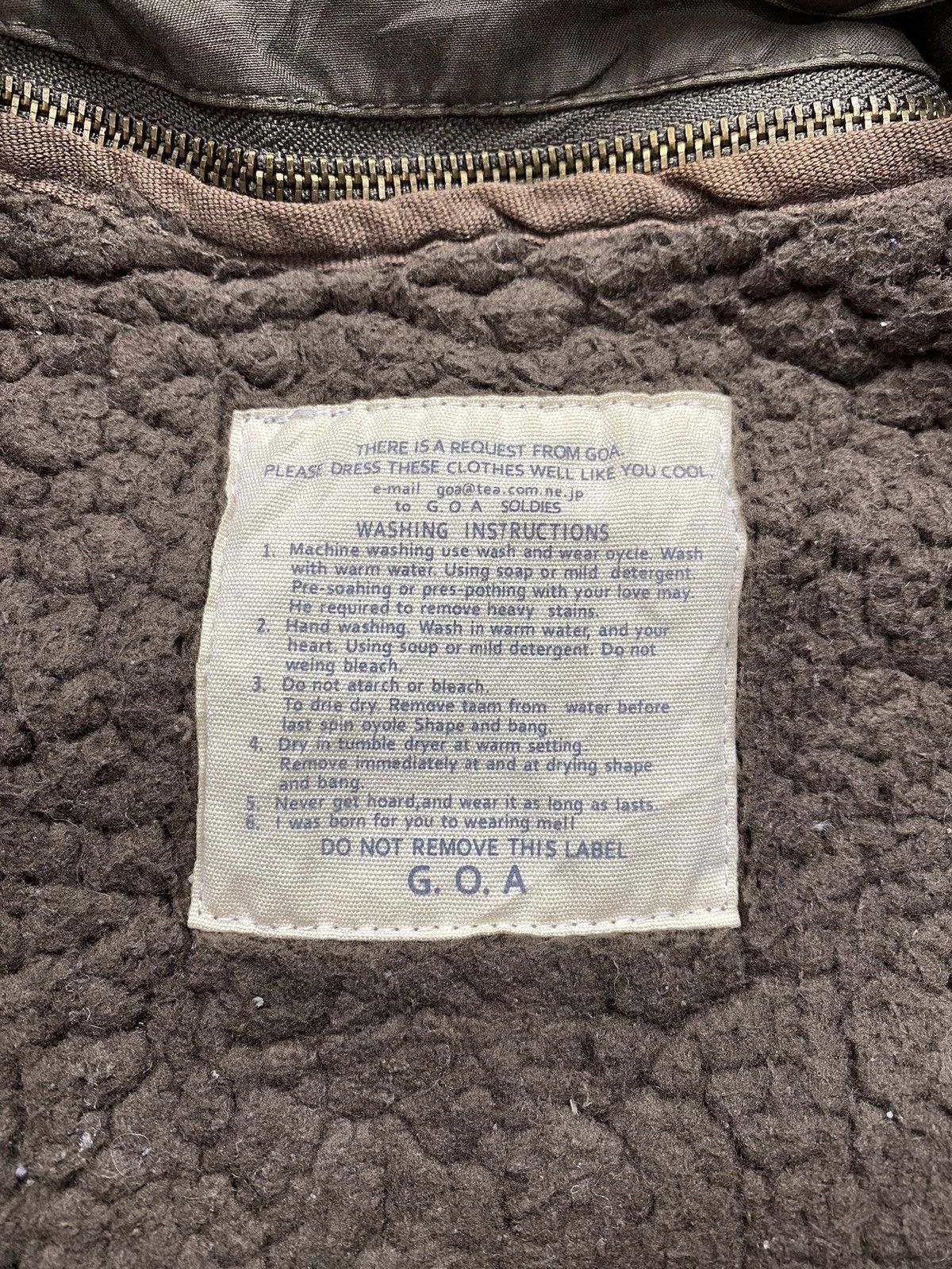If Six Was Nine × Japanese Brand × Le Grande Bleu (L.G.B.) 2000s G.O.A. Faux Fur Fishtail with inner Jacket Size US M / EU 48-50 / 2 - 3 Thumbnail
