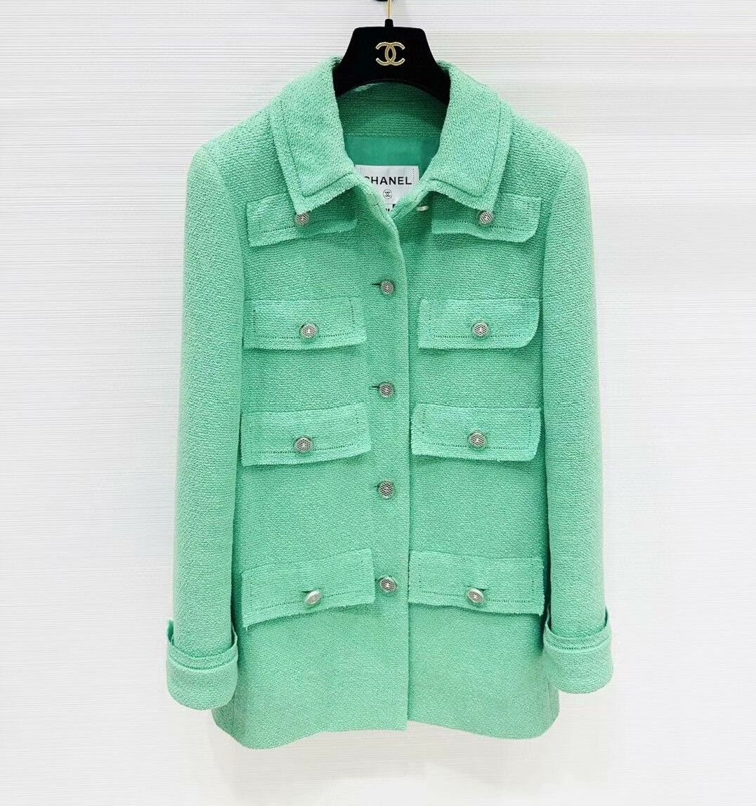 Chanel Chanel 20SS Station Green Coat Size US S / EU 44-46 / 1 - 1 Thumbnail