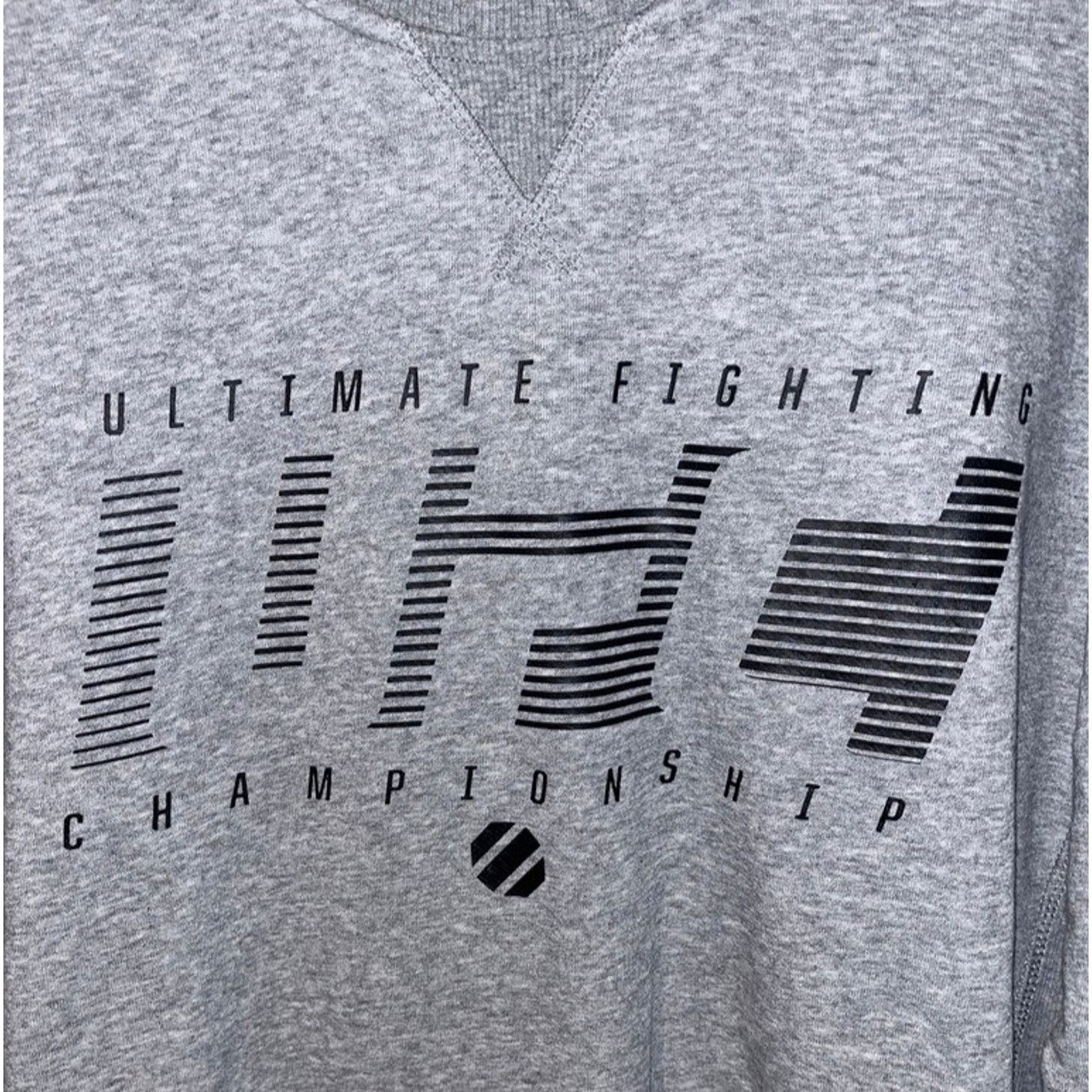 UFC UFC Ultimate Fighting Championship Sweatshirt XL Crew NWOT Size US XL / EU 56 / 4 - 4 Thumbnail