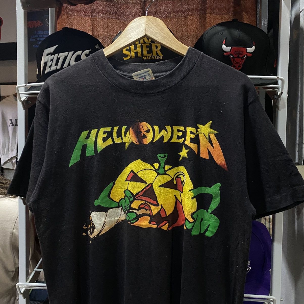 Band Tees Vintage 90s Helloween Smokin Tour 1992 Band T-shirt L Size US L / EU 52-54 / 3 - 3 Thumbnail