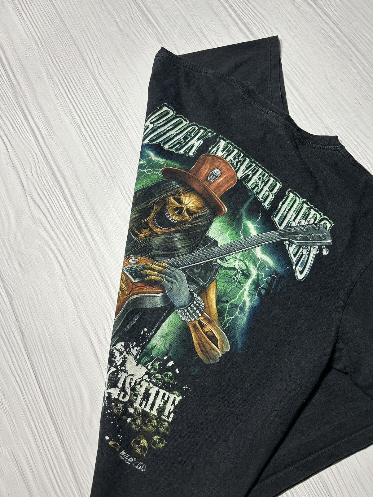 Band Tees Vintage Y2K Rock Never Dies 666 Skeleton T-Shirt Size US XL / EU 56 / 4 - 9 Thumbnail