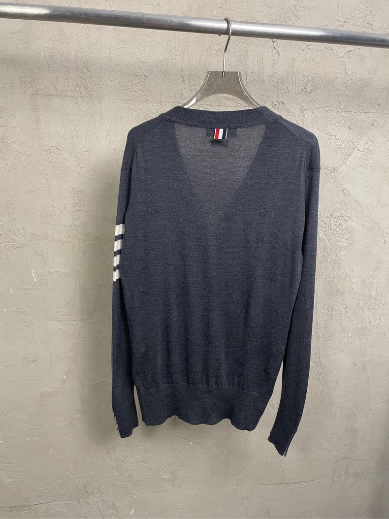 Thom Browne Thom Browne Dark gray four-striped wool cardigan jacket 250 Size US L / EU 52-54 / 3 - 2 Thumbnail