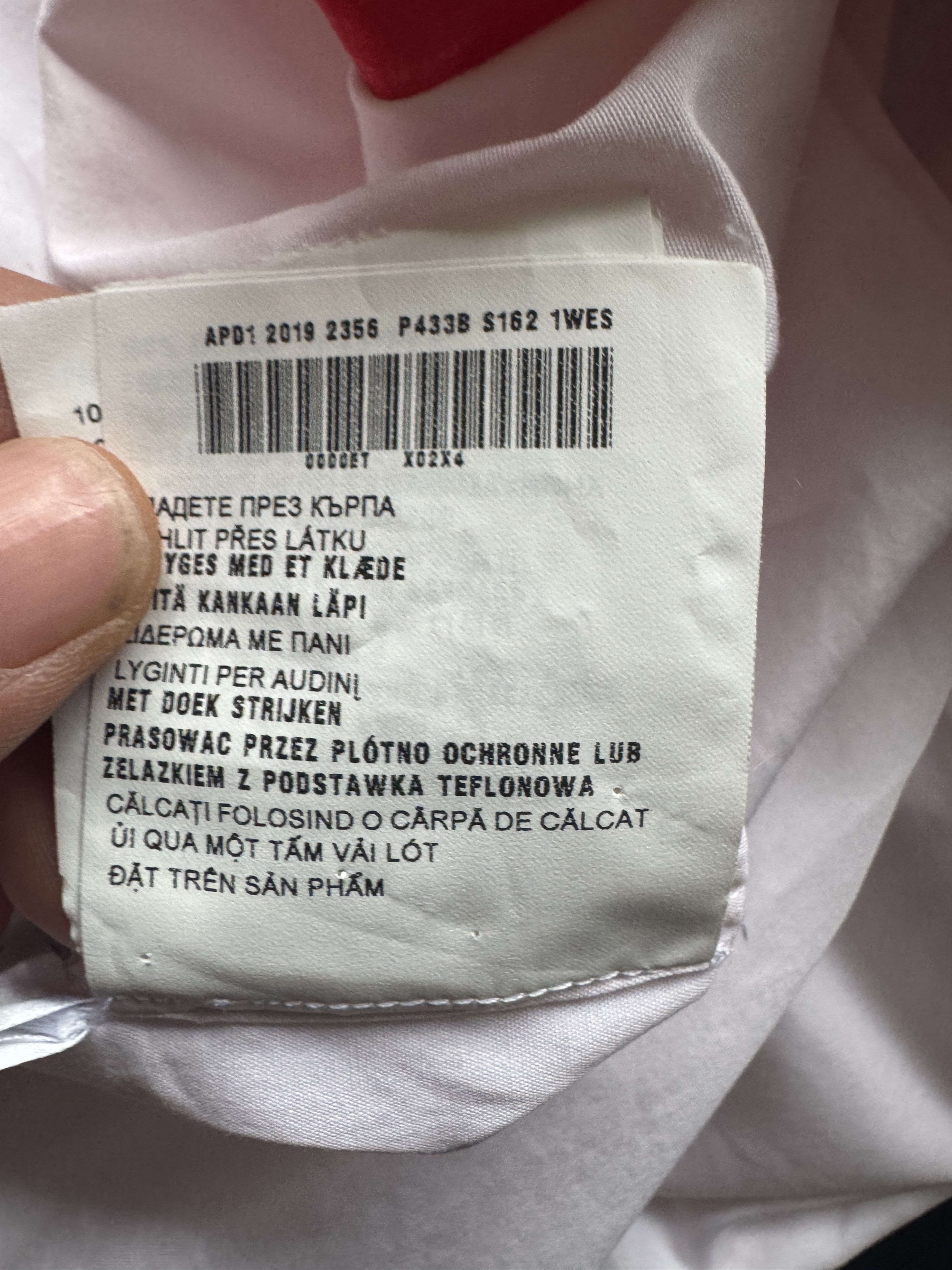 Prada Valentine's Bowling Shirt Size US XS / EU 42 / 0 - 22 Thumbnail