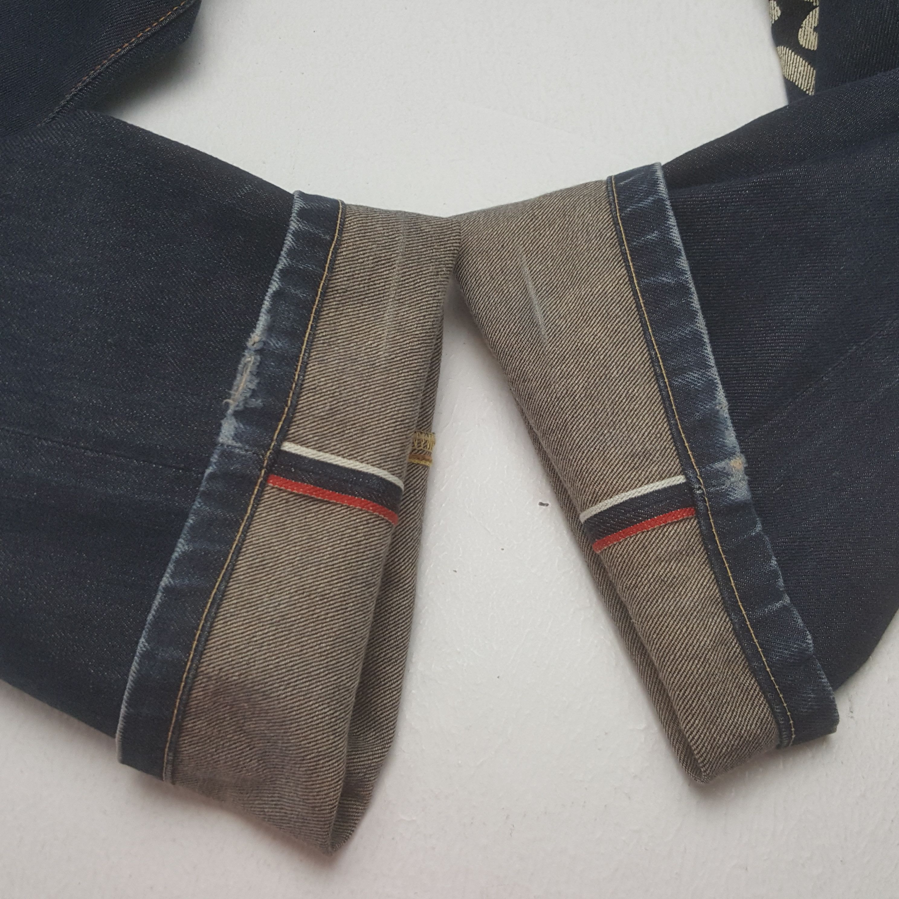 Evisu × Vintage Vintage Evisu Japanese Brand Daicock Art Denim Jeans Size US 31 - 15 Thumbnail
