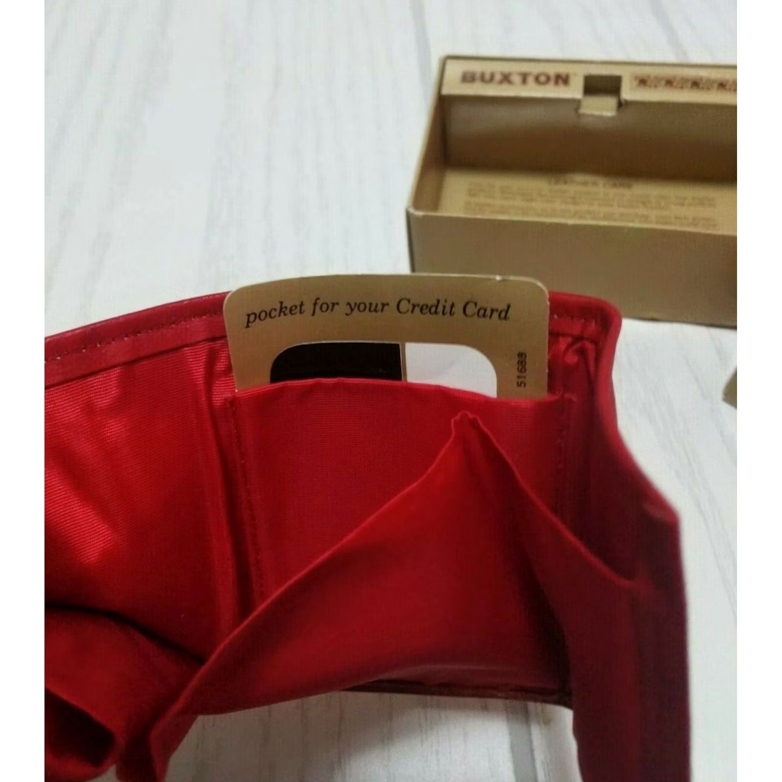 Vintage VINTAGE Buxton Tri Fold Wallet Red Ladies Unisex Card Wallet in the Box New Badge: Box Creases? Size ONE SIZE - 8 Thumbnail