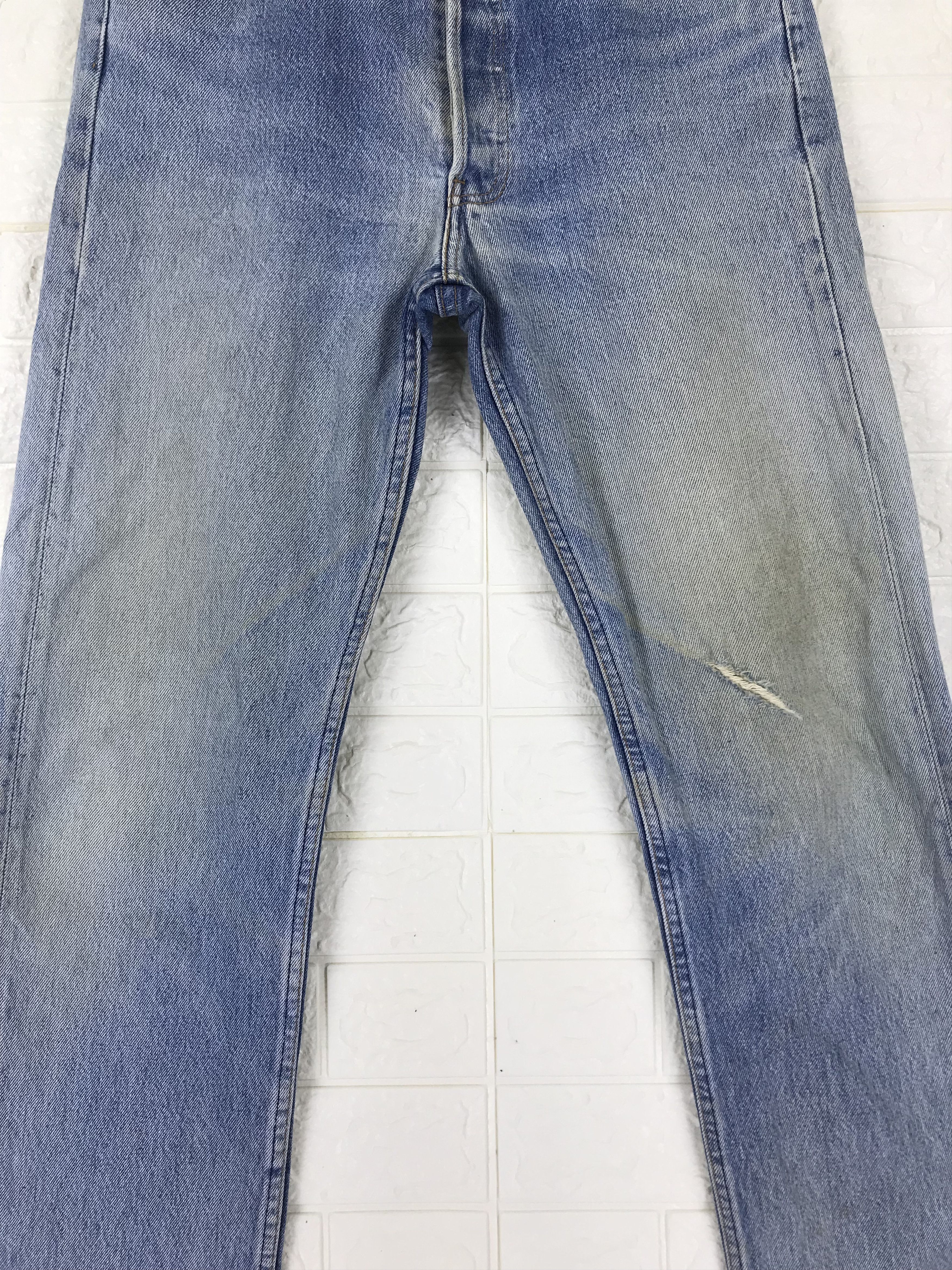 Levi's Vintage Levi's 501 Faded Blue Jeans Size US 30 / EU 46 - 3 Thumbnail