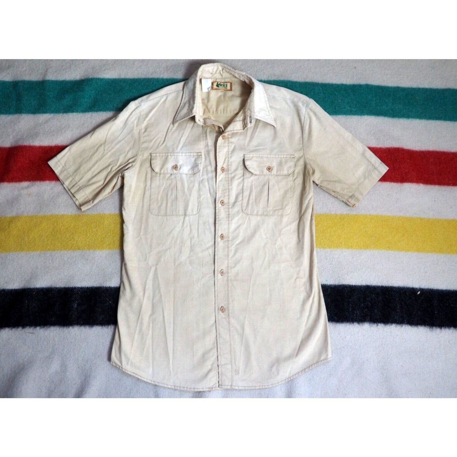 Vintage VINTAGE REI Co-op Button-Front Shirt Mens M 70s Sun Faded Cotton Beige Grunge Outdoor Pocket Shirt Size US M / EU 48-50 / 2 - 2 Thumbnail