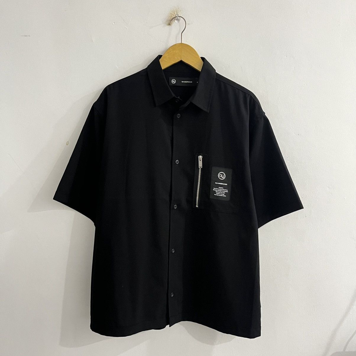 Undercover GU X Undercover - Black Shortsleeve Button Up Size US M / EU 48-50 / 2 - 1 Thumbnail