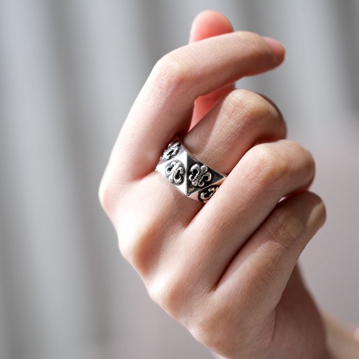 Chrome Hearts CHROME HEARTS PENTAGON FLEUR RING Grailed