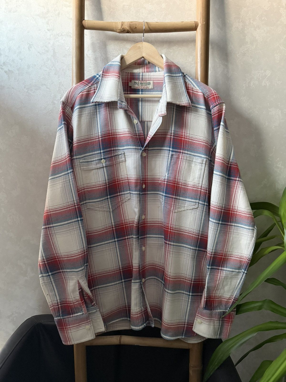Pike Brothers Pike Brothers Cotton Pocket USA Shirt Size US L / EU 52-54 / 3 - 1 Thumbnail