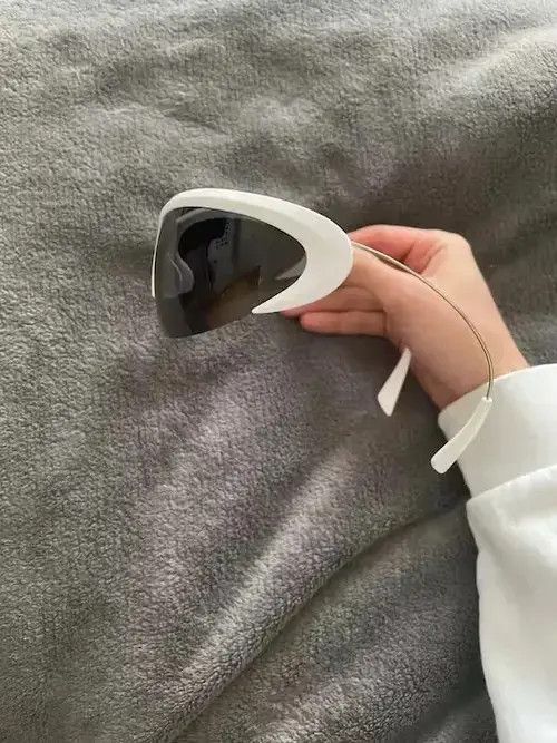 Other White Alien Eye Sunglasses Punk Tech Cyber Dystopian Bug Size ONE SIZE - 3 Thumbnail