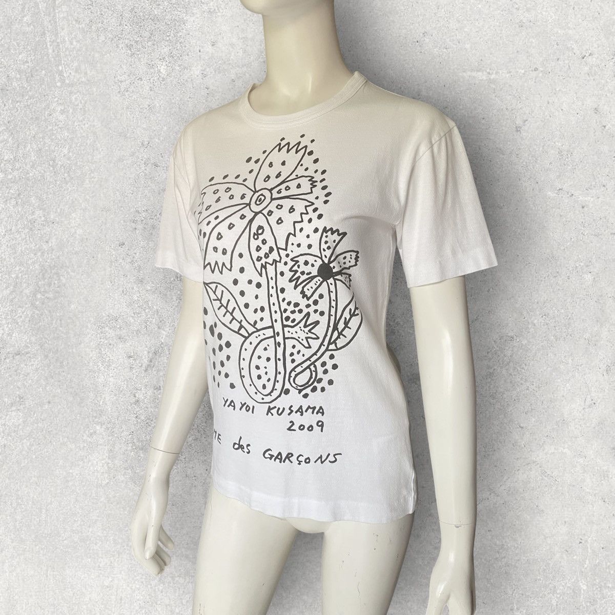 Comme des Garcons 2009 Cdg x Yayoi Kusama "Jingle Flowers" T-shirt Size S / US 4 / IT 40 - 3 Thumbnail