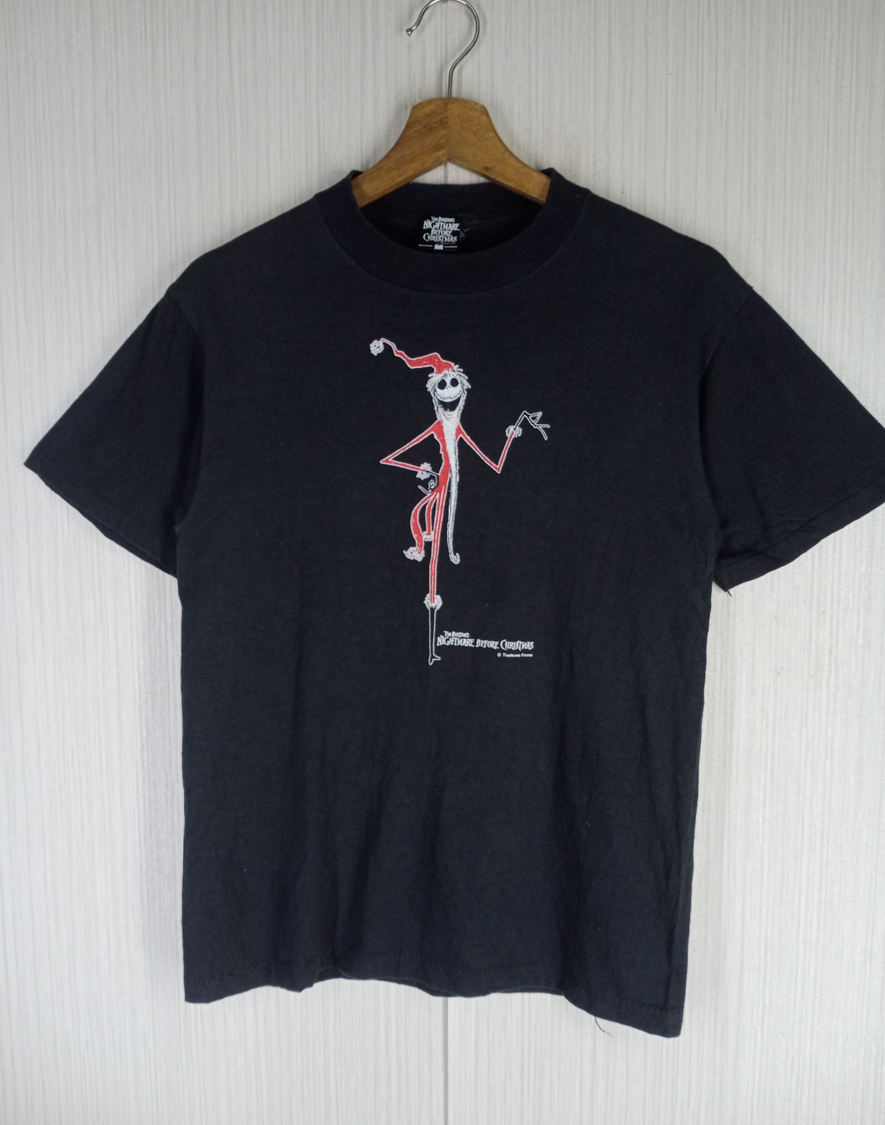 Expert Horror × Vintage Vintage 90s Tim Burton's Nightmare Before Christmas Tshirt Size US M / EU 48-50 / 2 - 1 Thumbnail