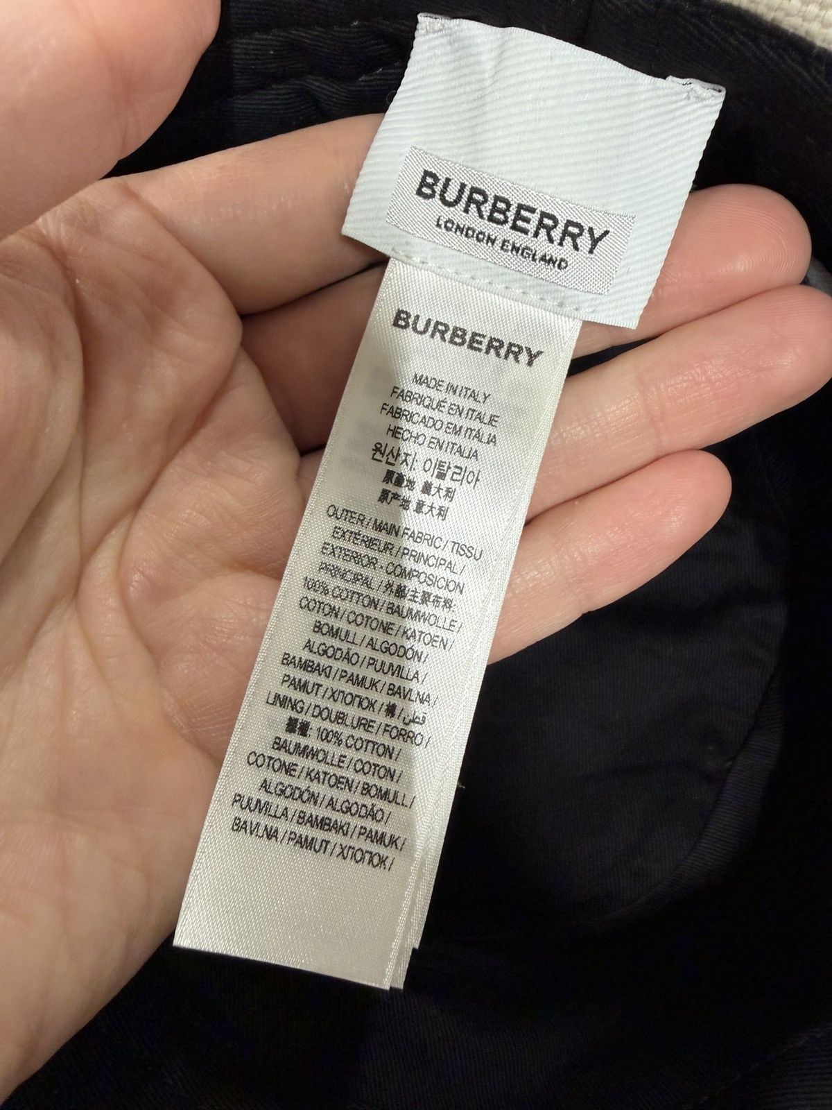 Burberry Burberry Logo Embroidery Bucket Hat NEW 500$ M Size ONE SIZE - 4 Thumbnail