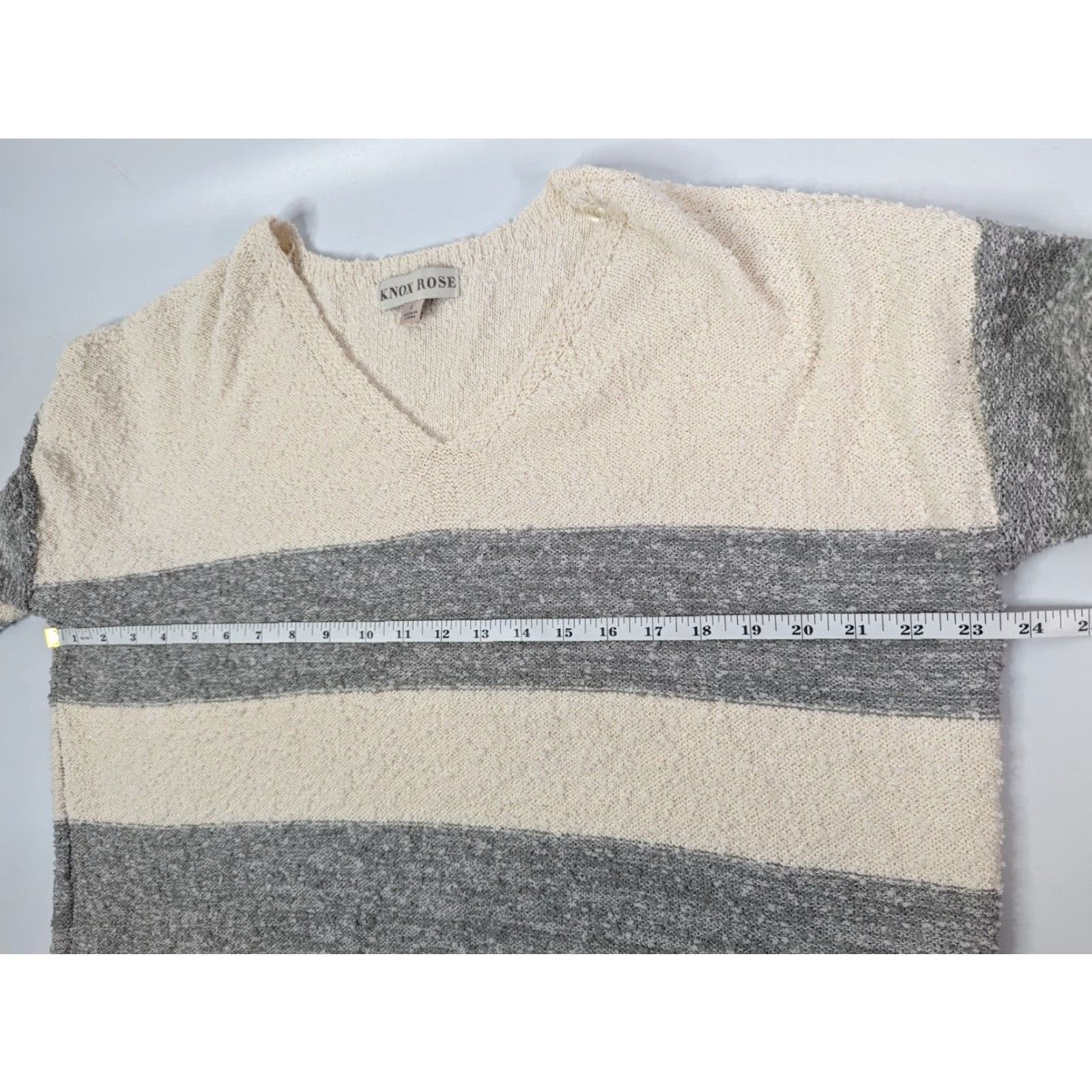 Vintage Knox Rose Sweater Womens Large White Grey Striped V-Neck Chunky Knit Pullover Size L / US 10 / IT 46 - 6 Thumbnail